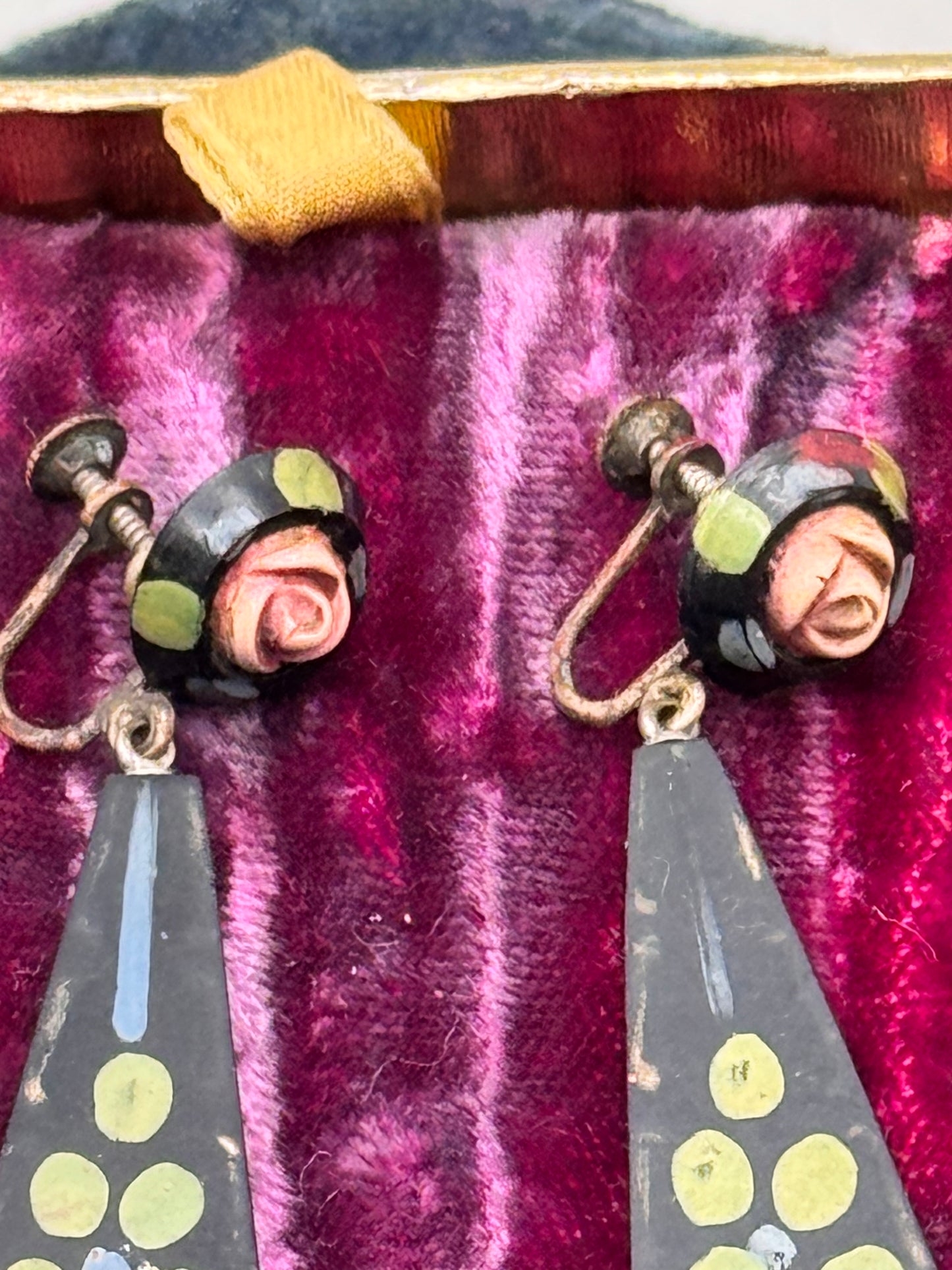 Vintage Hand-Painted Floral Drop Earrings Roses – Early Plastics