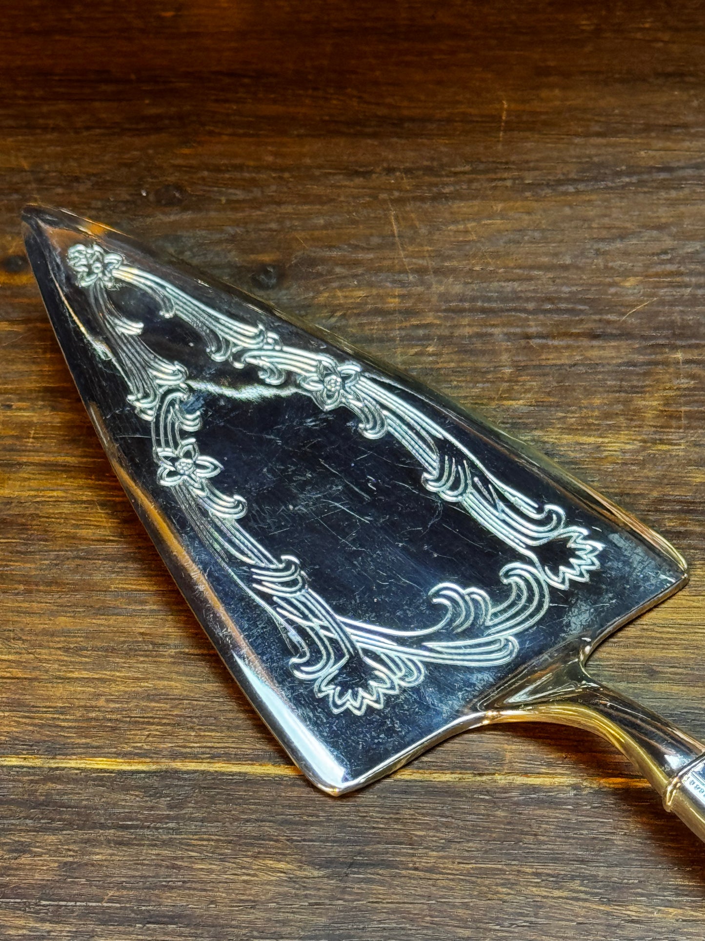 Vintage Silver Plate Pie Server Engraved Blade 10.5”