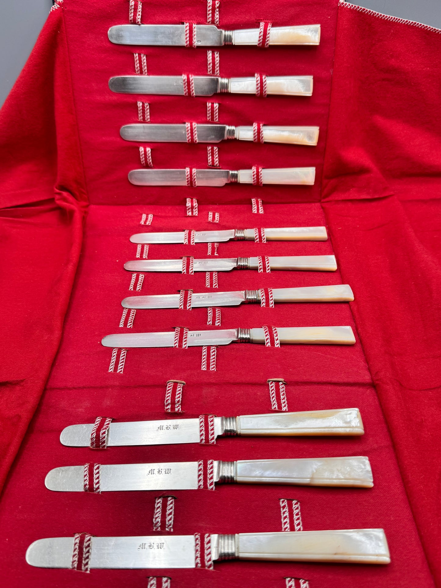 Set of Twelve Henry David New York Coin Silver Knives

Mother of Pearl Handles | Circa 1846–1867