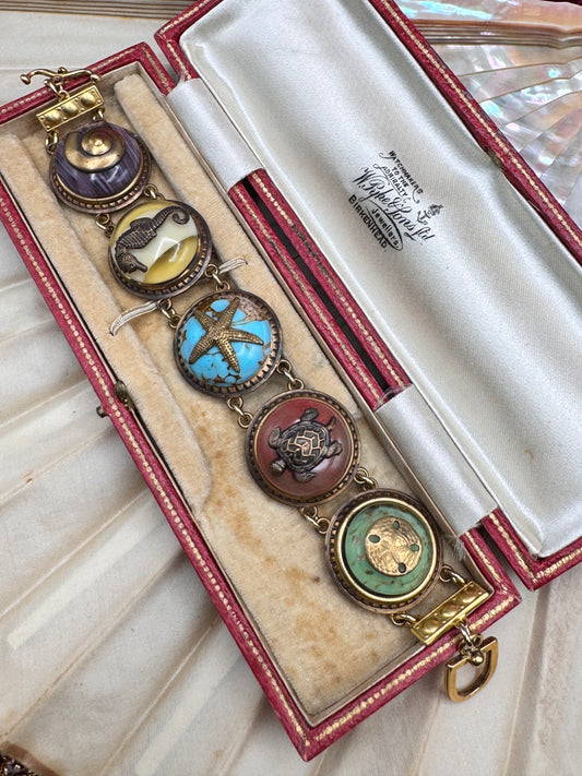 Vintage Gold-tone Bracelet Nautical Sea Life Cabochon Link Turtle Seahorse 6.5”