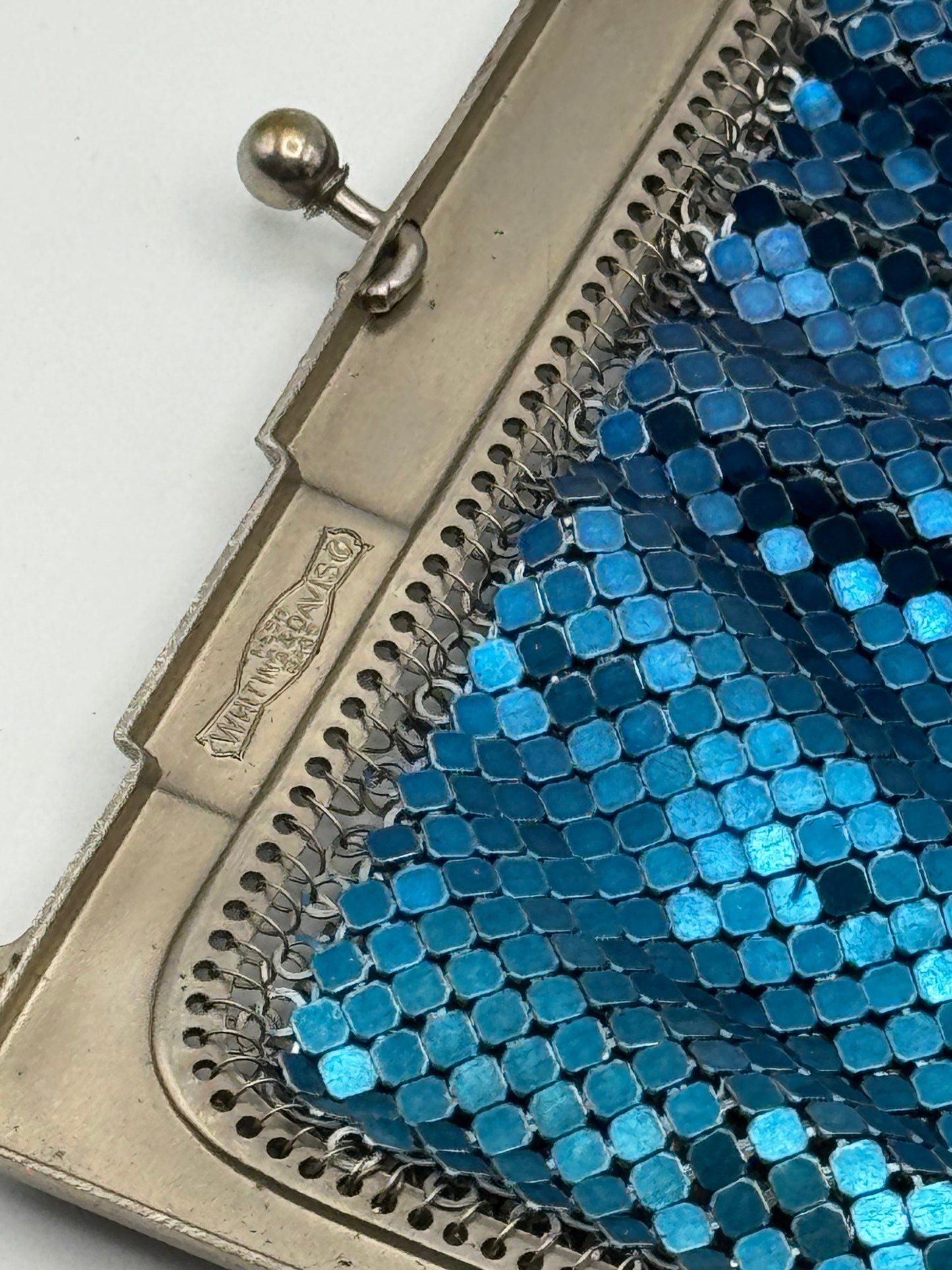 ICONIC Vintage 1920s Whiting & Davis Art Deco Spiderweb Mesh Flapper Evening Purse