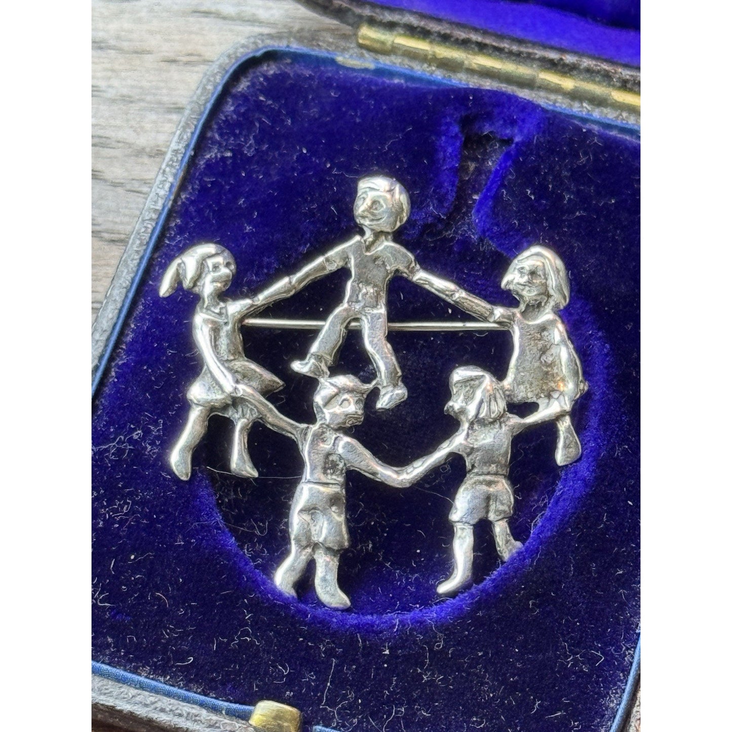 Sterling Brooch Children Dancing Circle 925 Silver Mexico 1.5” Figural Pin