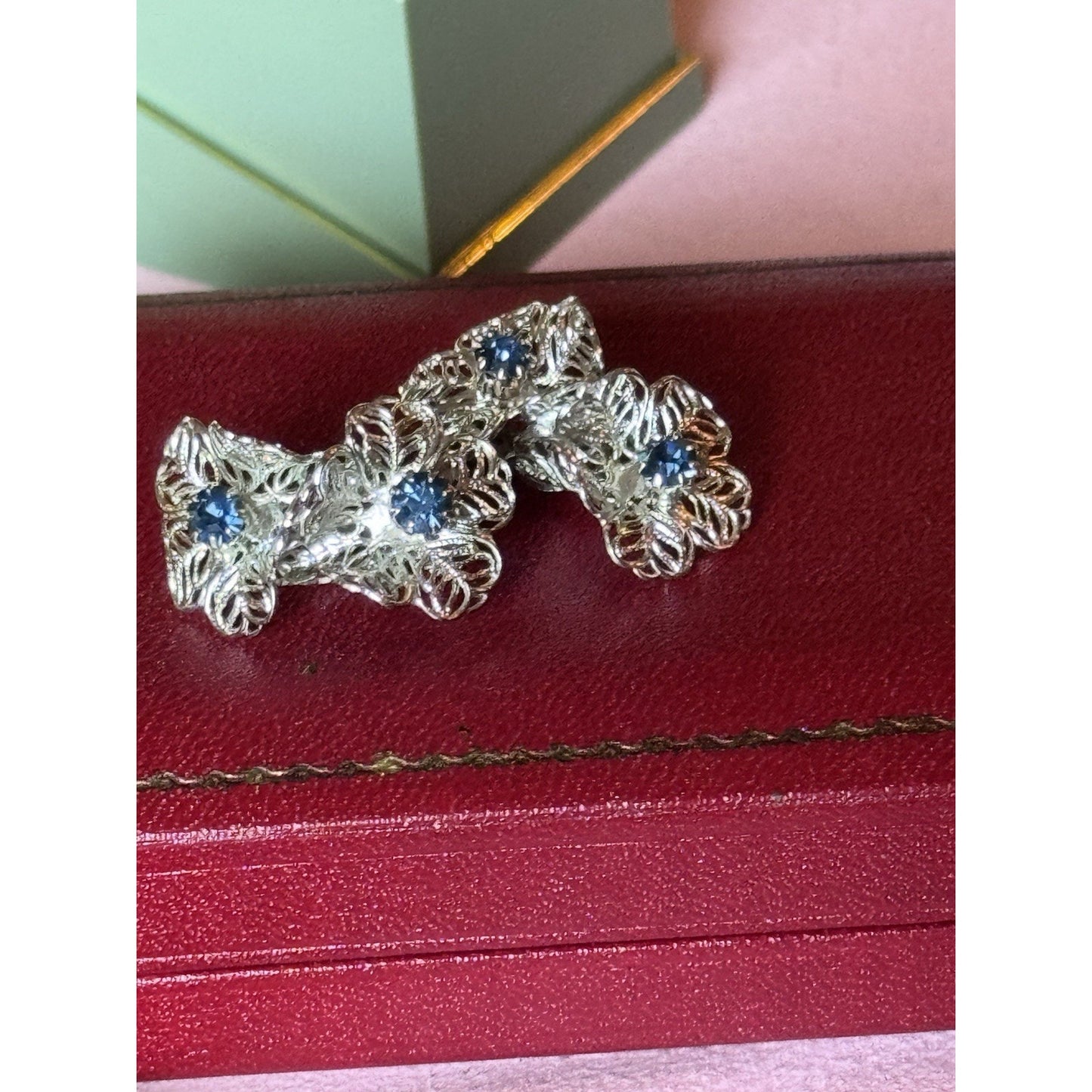 Vintage Blue Rhinestone Clip On Earrings Silvertone Filigree Floral 1”