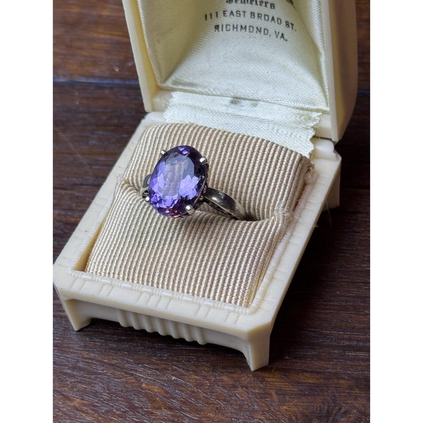 Sterling Silver Ring Purple Amethyst Size 7.5 Signed KABANA Estate Jewelry