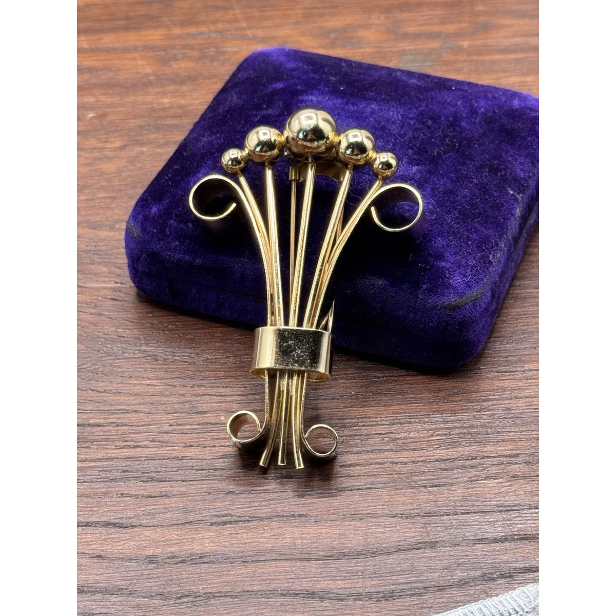 Vintage Napier Fur Clip Signed Goldtone Modernist Atomic Statement 3.25” x 2.25”