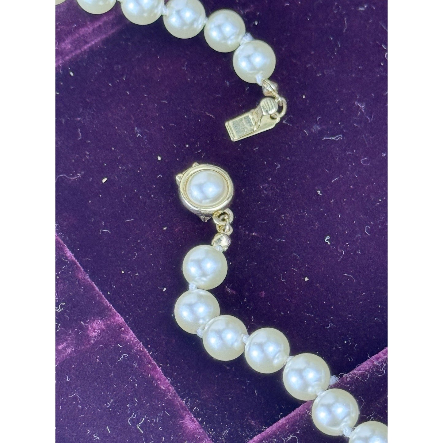 Vintage Faux Pearl Necklace 28.5” Knotted 7mm Pearls Goldtone Clasp Classic