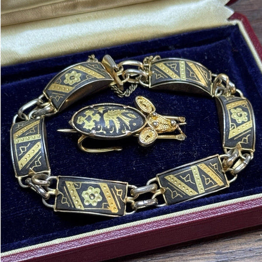 Vintage Damascene Bracelet 6.5” Black Goldtone Link Bracelet Mouse Brooch Set