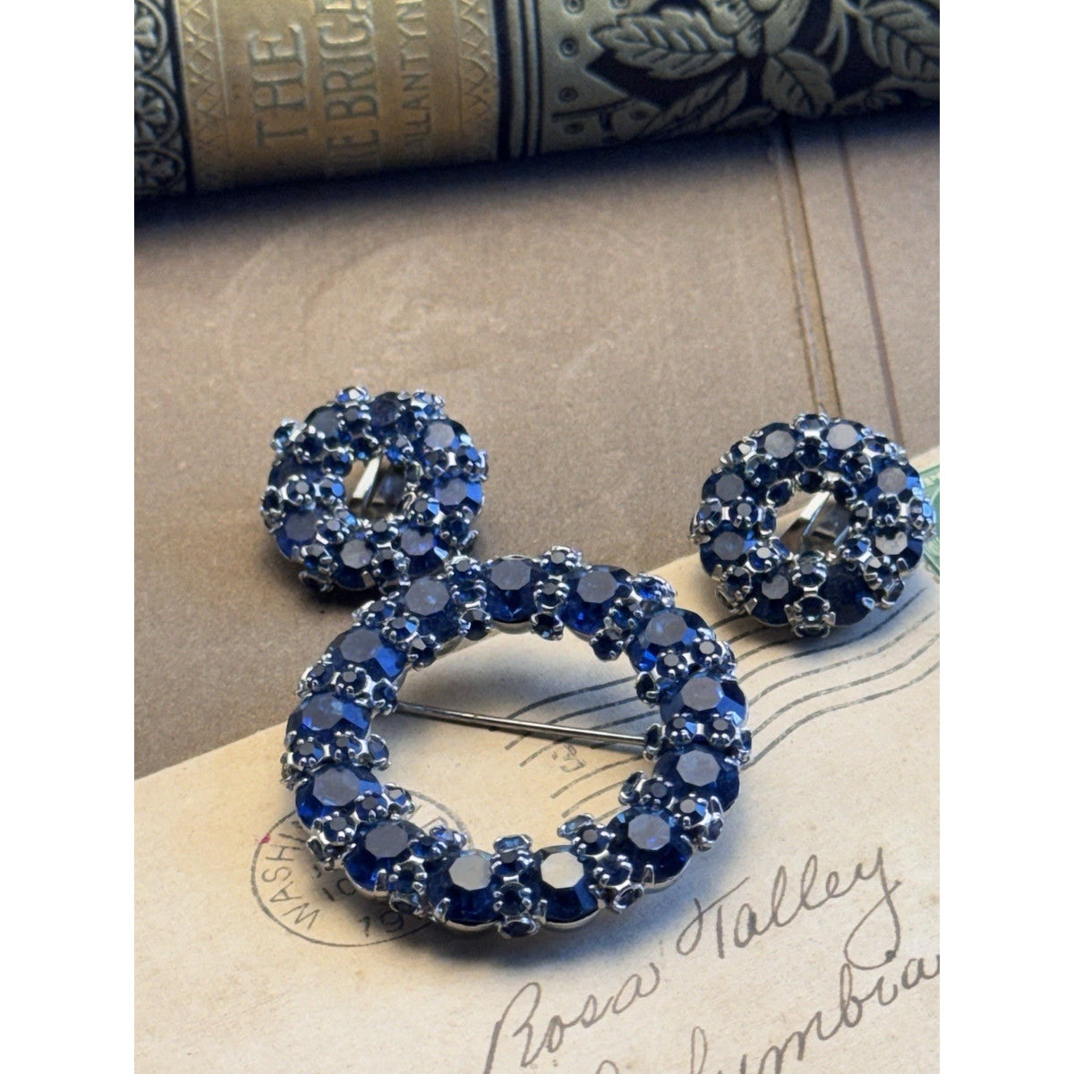Vintage Warner Blue Rhinestone Brooch Clip On Earrings Set Signed 1.75”