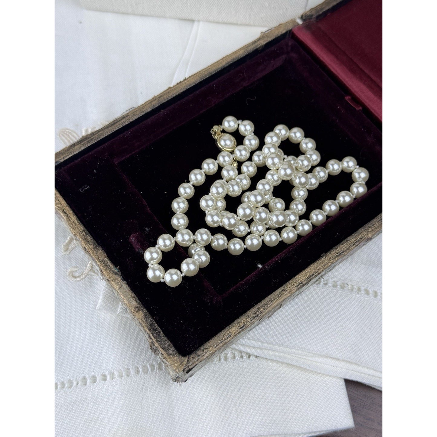 Vintage Faux Pearl Necklace 28.5” Knotted 7mm Pearls Goldtone Clasp Classic