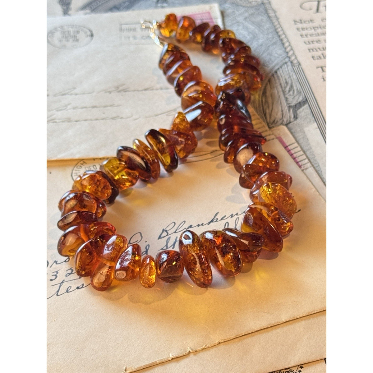 Vintage AMBER Necklace Chunky Graduated Nugget Beads Silvertone Clasp 16”