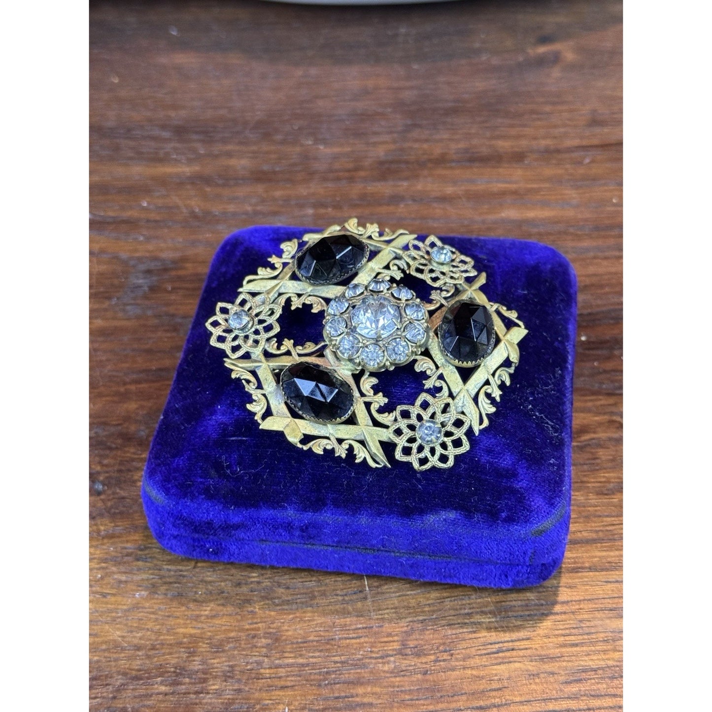 Antique Filigree Brooch Rhinestone Black Glass Floral Goldtone Large 2.5”