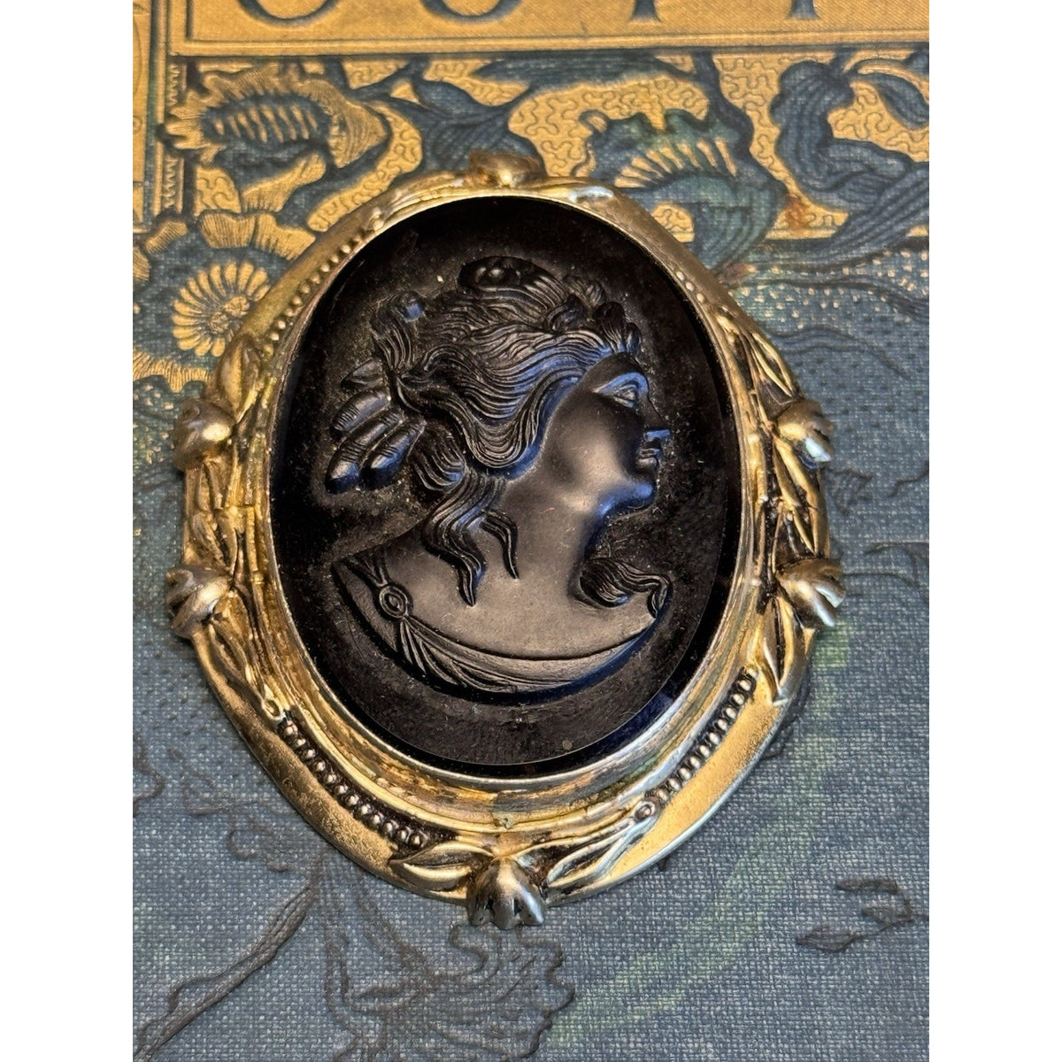 Cameo Brooch Black Glass Goldtone Floral Frame Victorian Style Vintage 2.5” x 2”