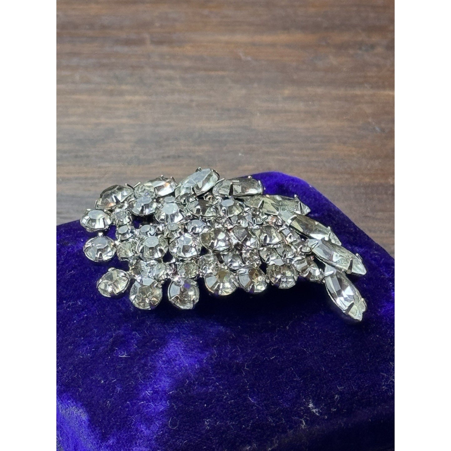 Vintage Brooch Clear Rhinestone Spray Silvertone 2.5” x 1.75”