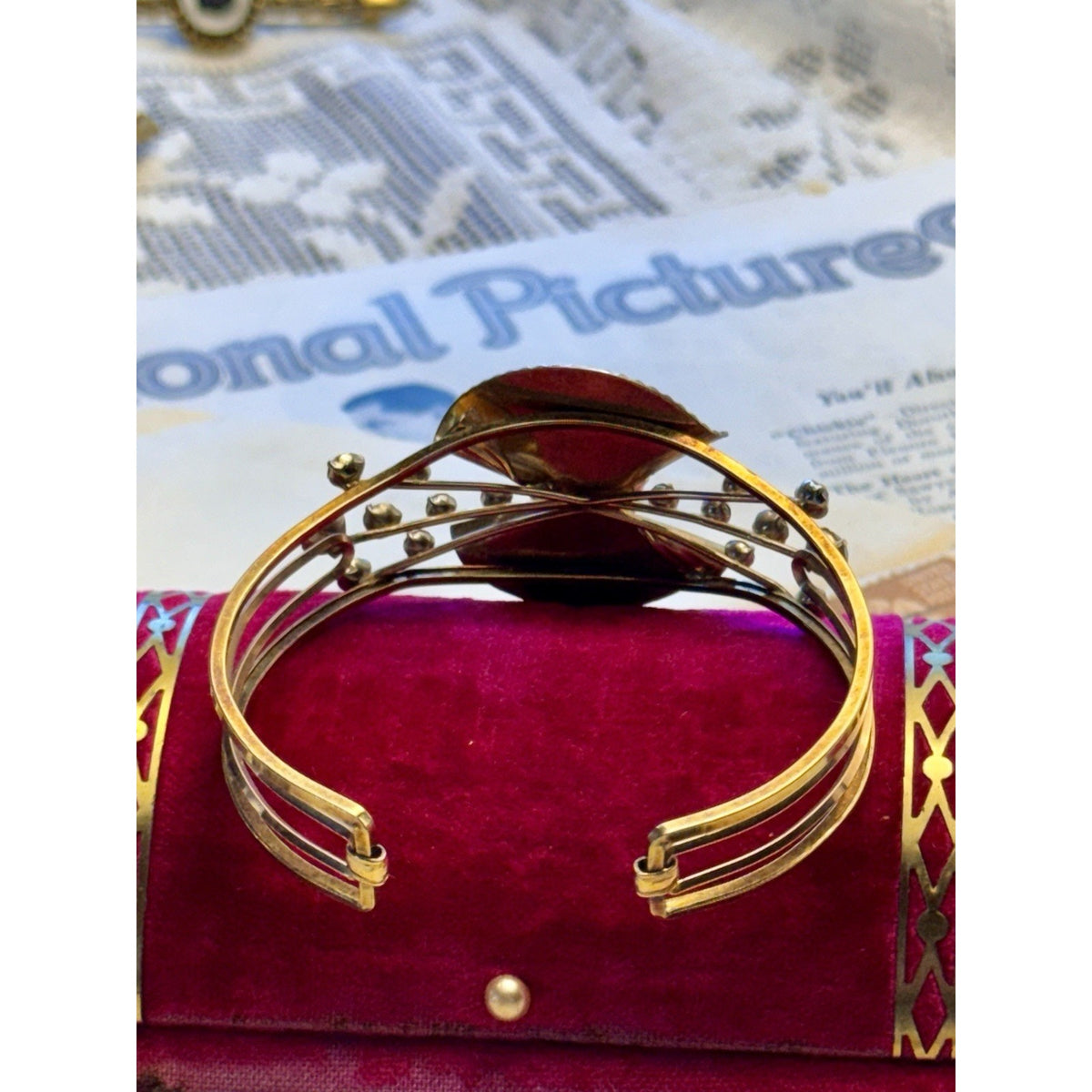 Krementz Cuff Bracelet Blue Rhinestone Goldtone Fan Mid Century Vintage 6.5”