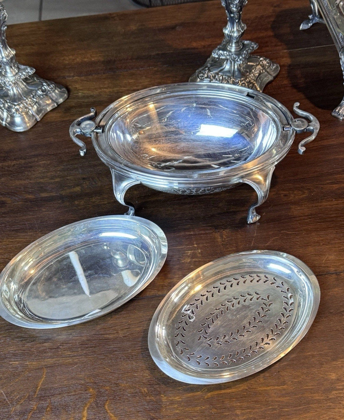 Roll Top Server Silverplate Repoussé English Floral Queen Anne Legs Covered Dish