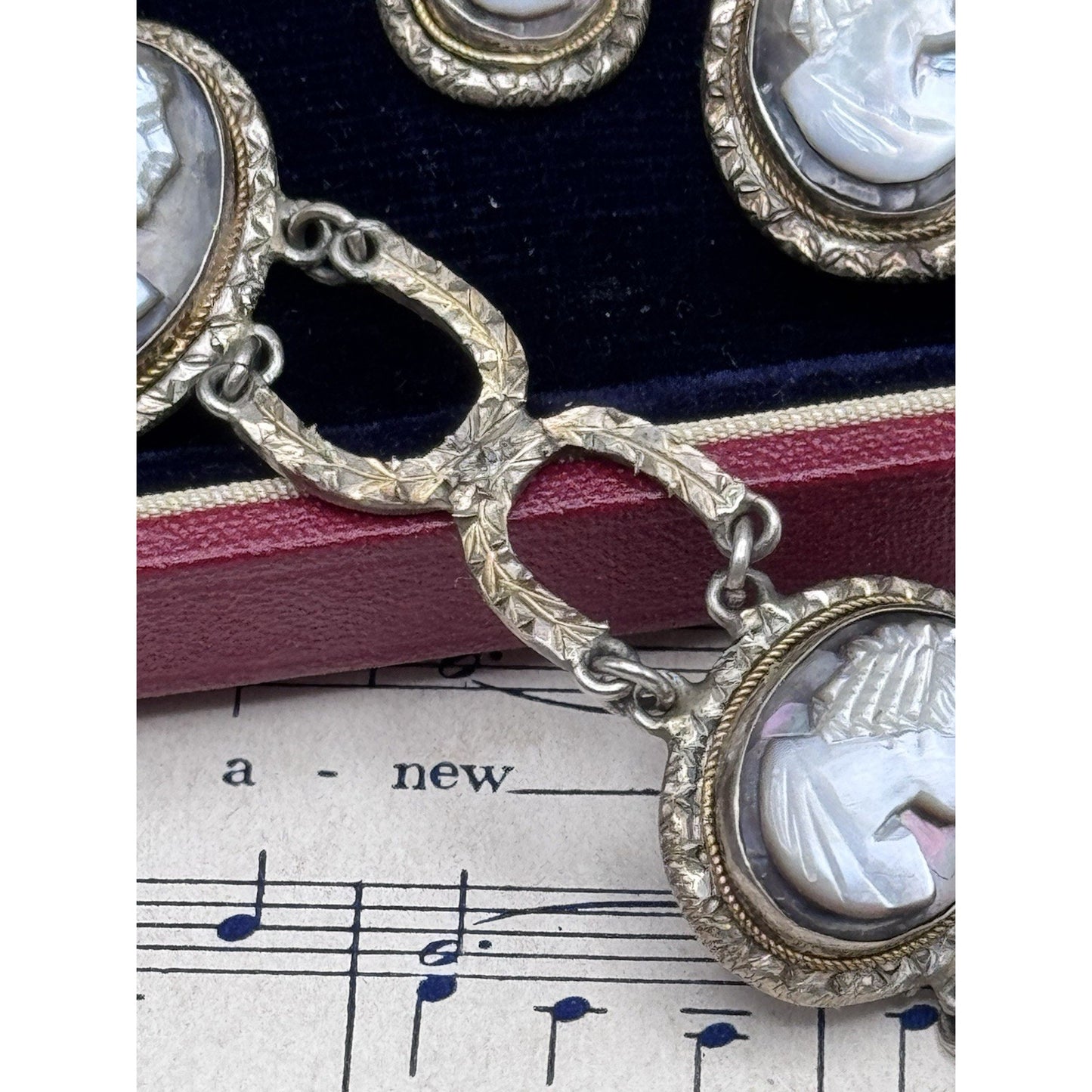 VINTAGE Cameo Parure 800 Silver Abalone MOP Bracelet Earrings Necklace