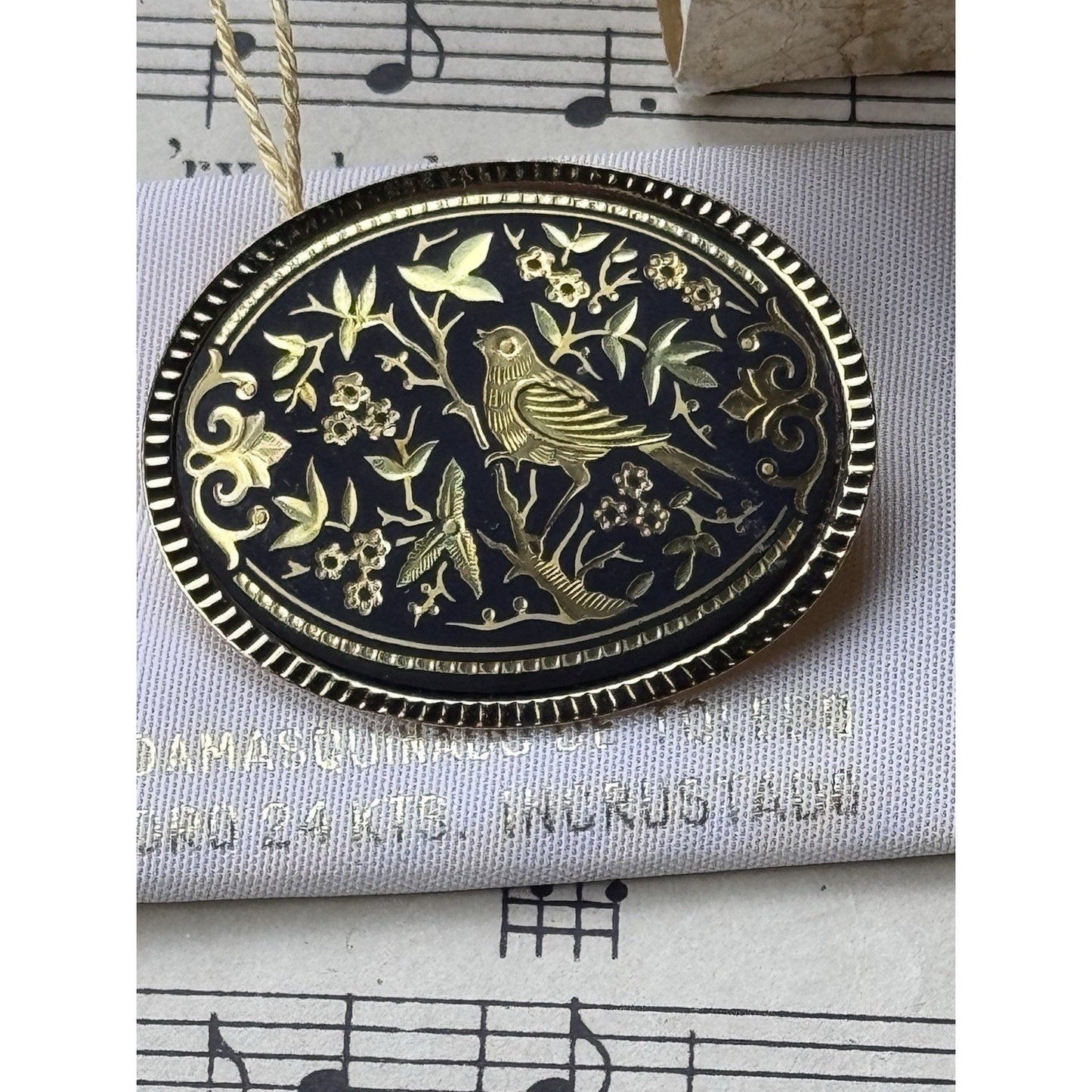 Toledo Damascene Bird Brooch 24K 18K Gold Inlay Spain 1.5”