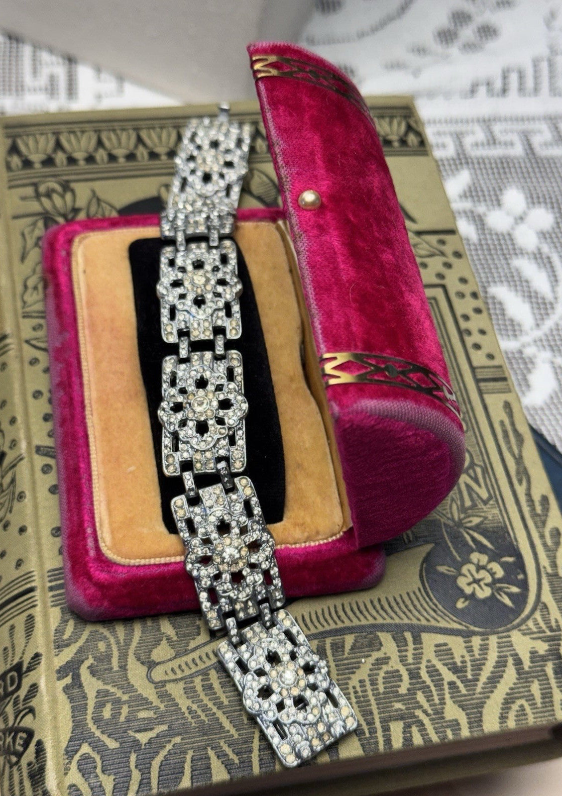 Art Deco Bracelet Clear Rhinestone Statement Vintage Jewelry 7.25”
