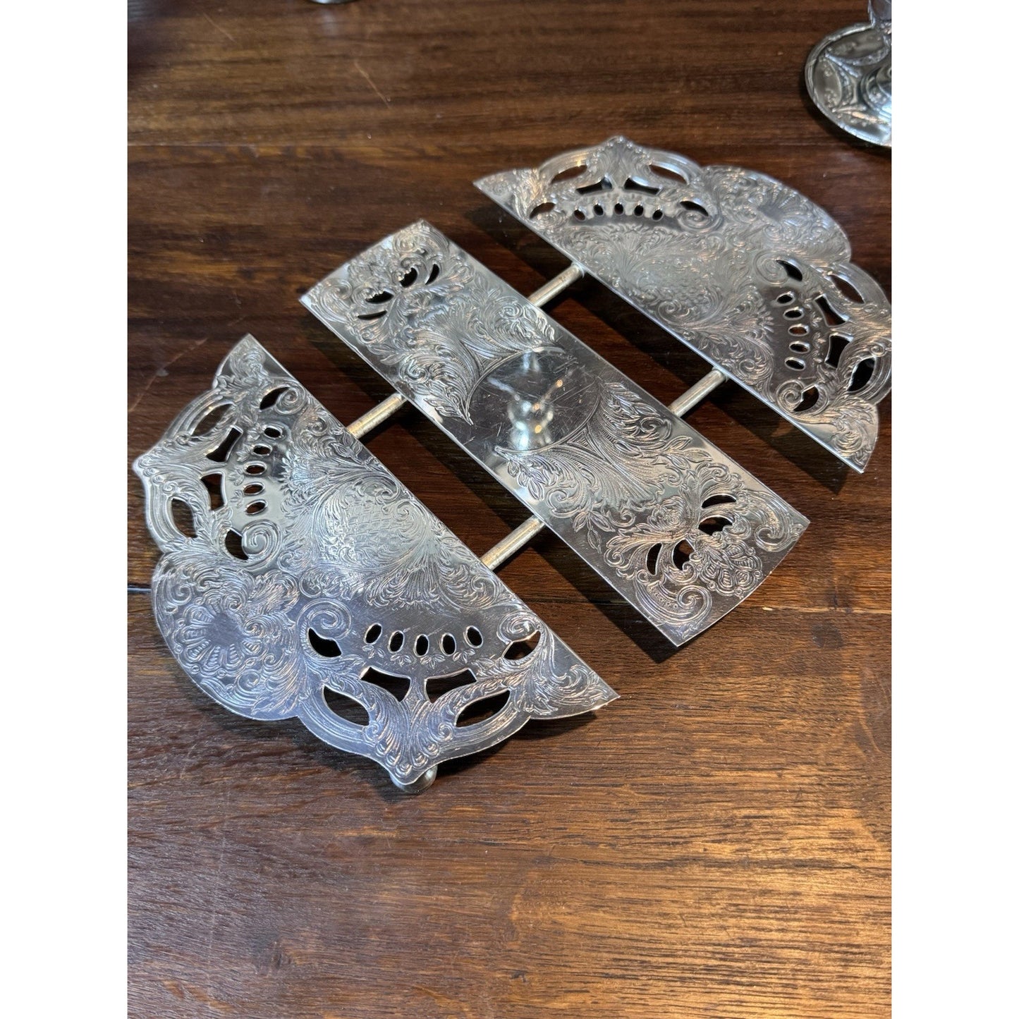Vintage Silverplate Expandable Trivet Ornate Reticulated 10.5” To 12.5”