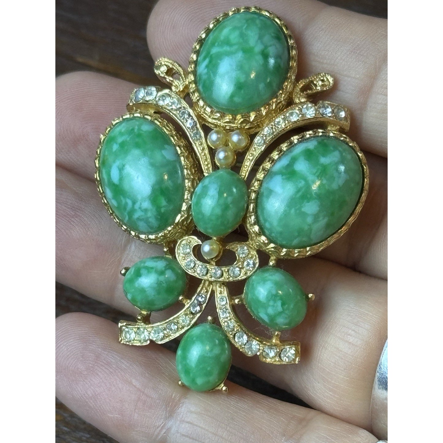 Vintage Green Lucite Brooch Goldtone Faux Pearl Rhinestone Statement Pin 2.25”
