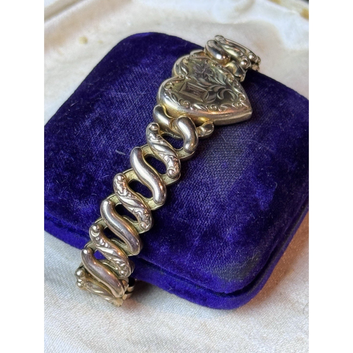 Vintage Pitman & Keeler American Queen Sweetheart Bracelet Gold Filled 1947