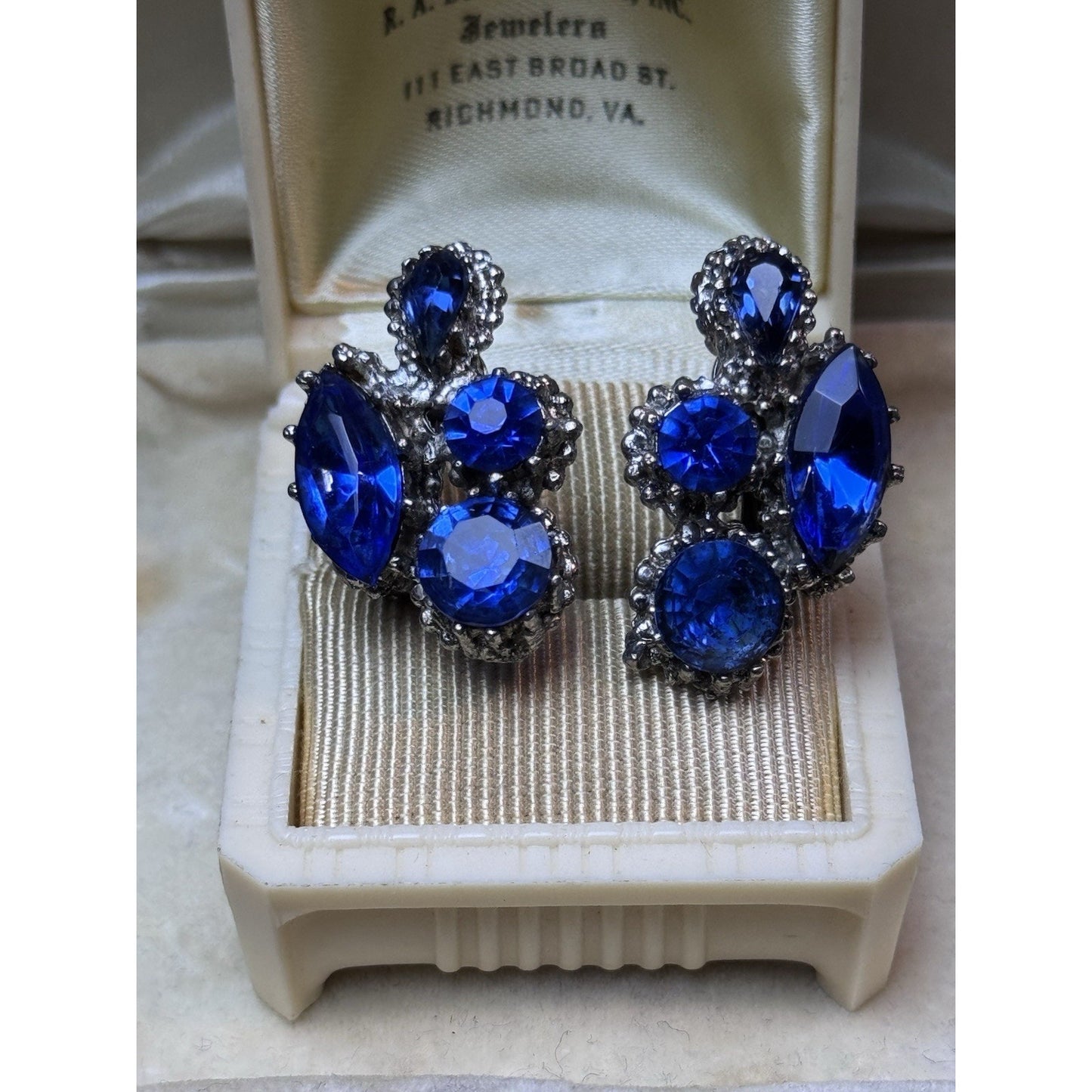 Vintage Cobalt Blue Rhinestone Clip On Earrings Silvertone
