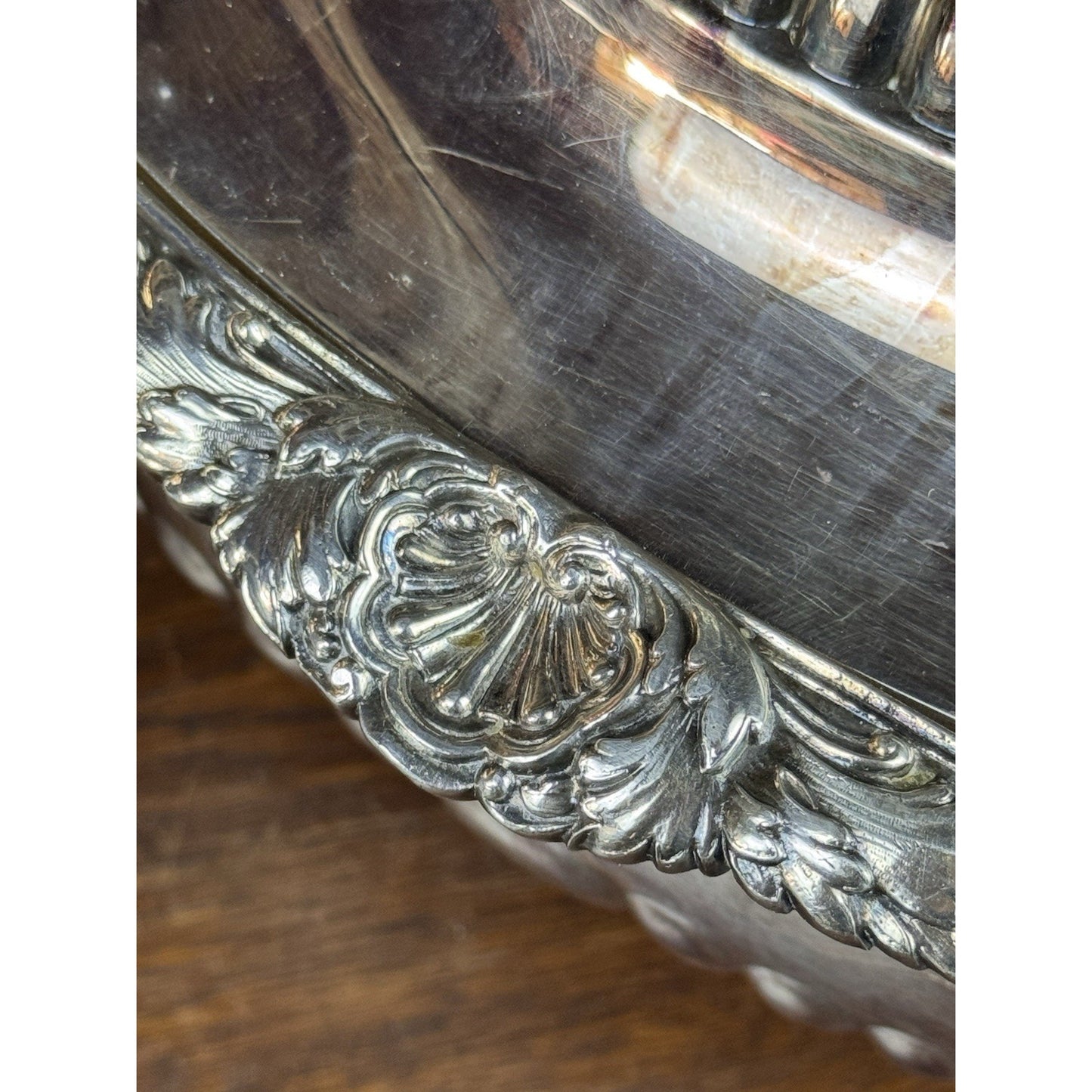 Reed & Barton Silverplate Oval Covered Tureen Serving Dish Ladle Opening 13”