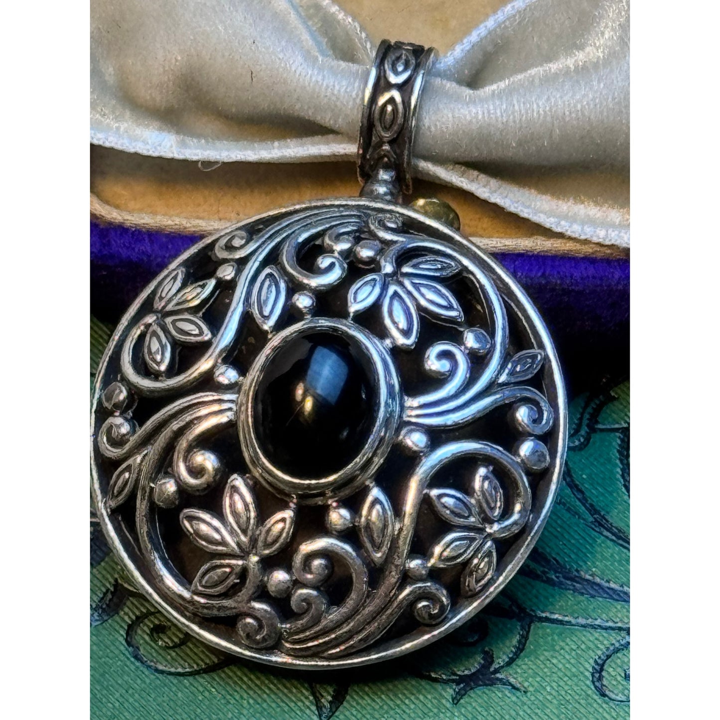 Sterling Silver Onyx Pendant Round Scrollwork Velvet Ribbon