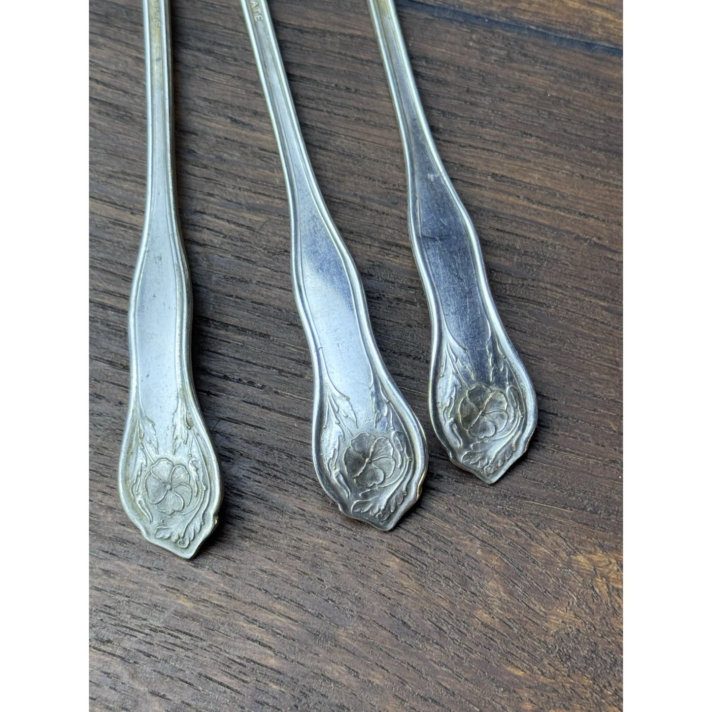 Vintage Extra Coin Silver Plate Iced Tea Spoons Set 6 Floral 7.5”