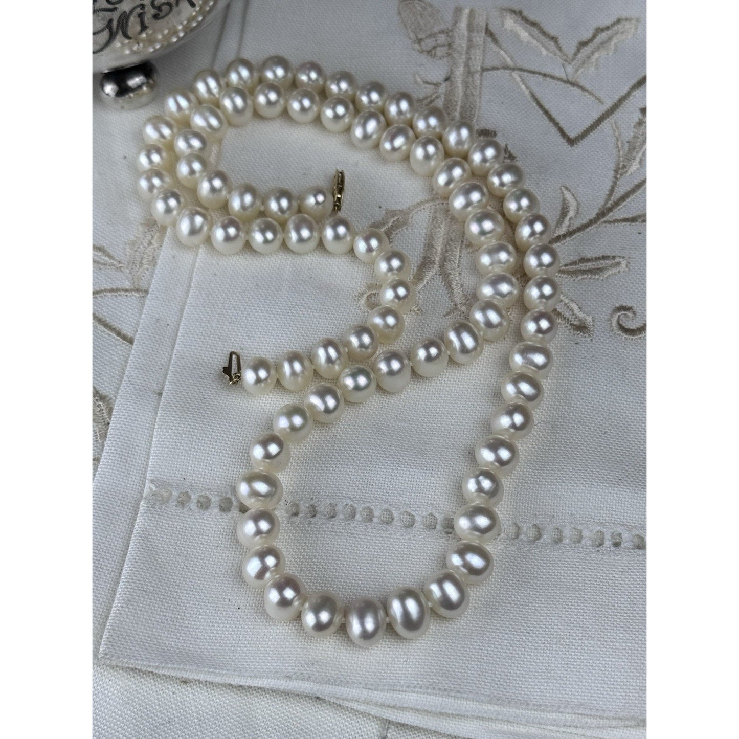 Cultured Pearl Necklace 23.5” Knotted 14K Gold Clasp 8mm FIC Pearls VINTAGE