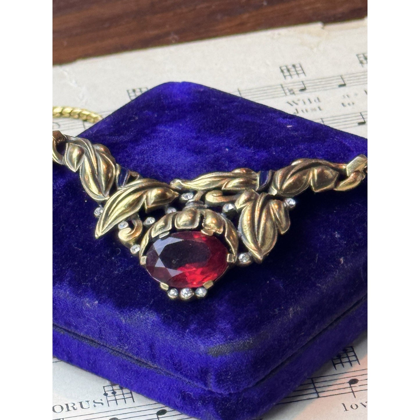 Vintage Trifari Alfred Philippe Bell Flowers Necklace Ruby Red Glass 16.5”