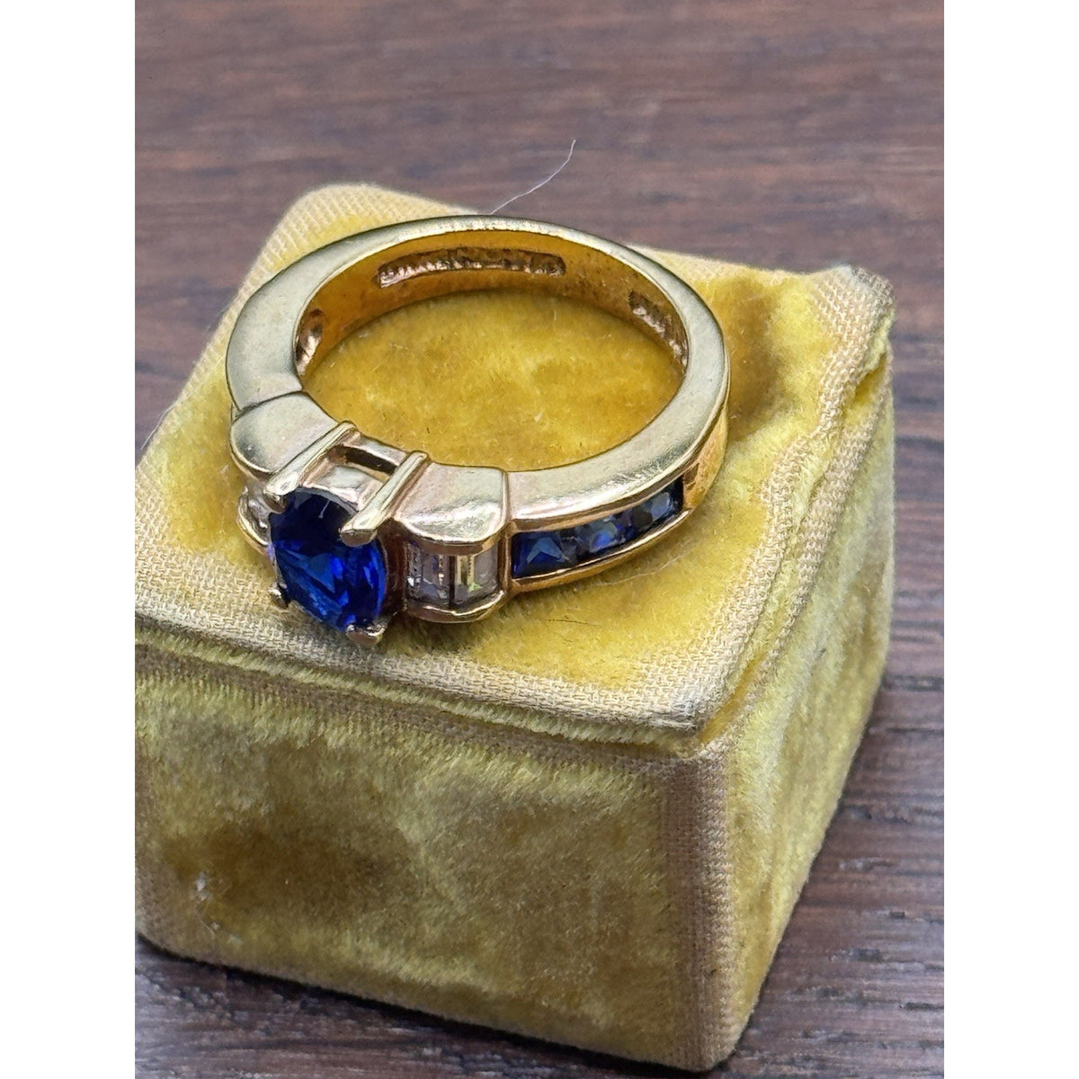 Goldplated Ring Blue Rhinestone Oval Baguette Cocktail Statement Size 7.75