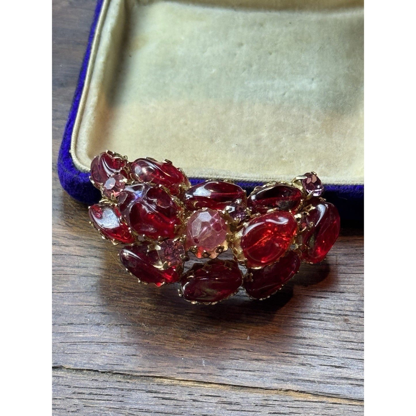 Vintage Brooch Red Lucite 2.25” Goldtone Crescent Cabochon Rhinestone Cluster