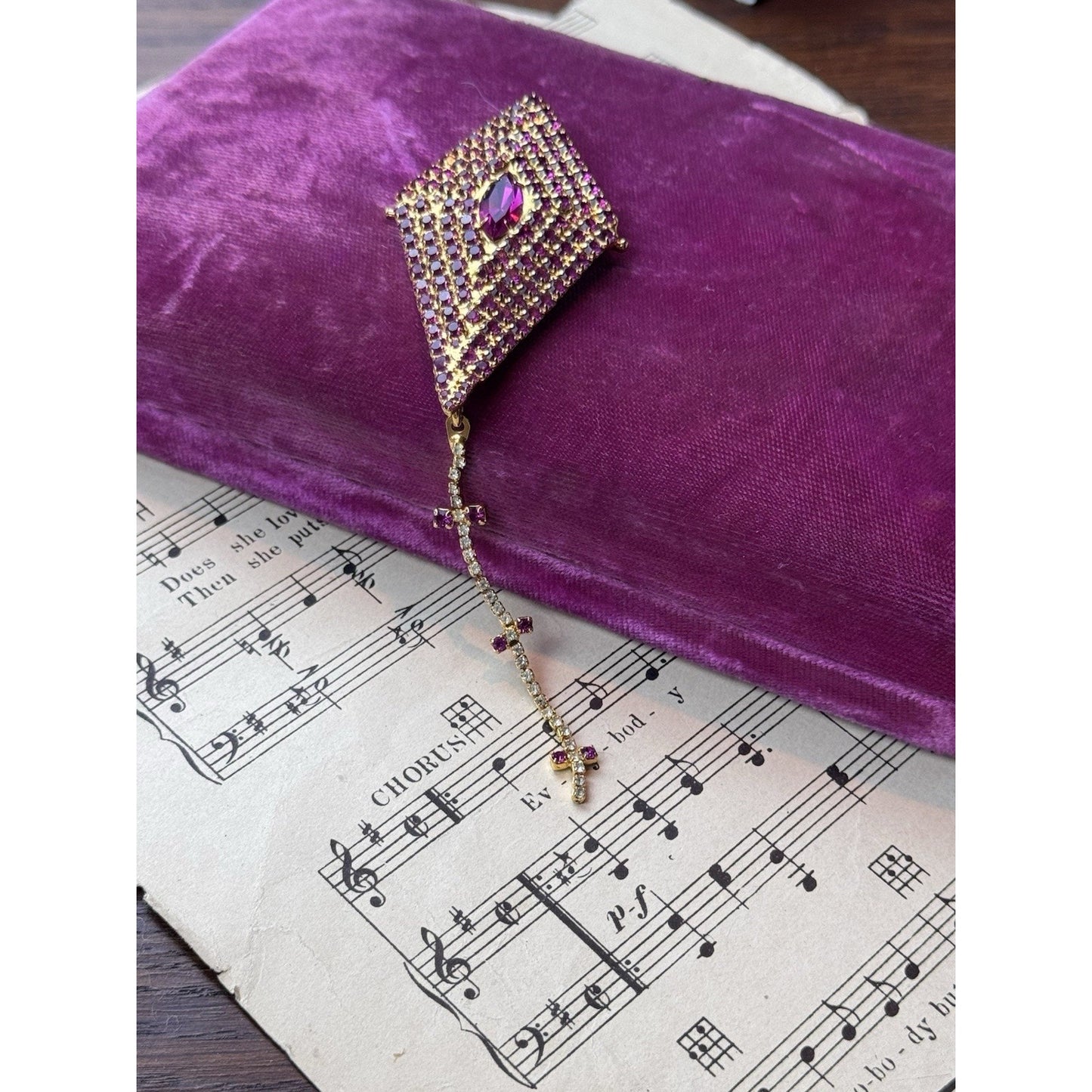 Vintage Kite Brooch BAUER Pink Rhinestone Goldtone Dangle 2.75” x 1.5”