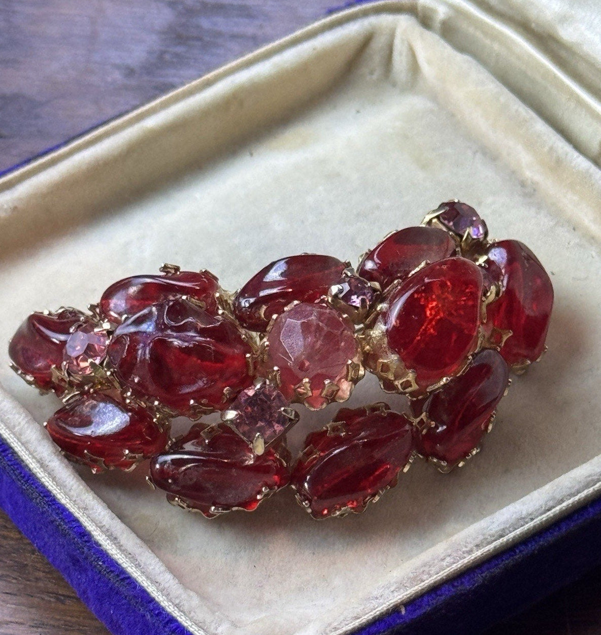 Vintage Brooch Red Lucite 2.25” Goldtone Crescent Cabochon Rhinestone Cluster