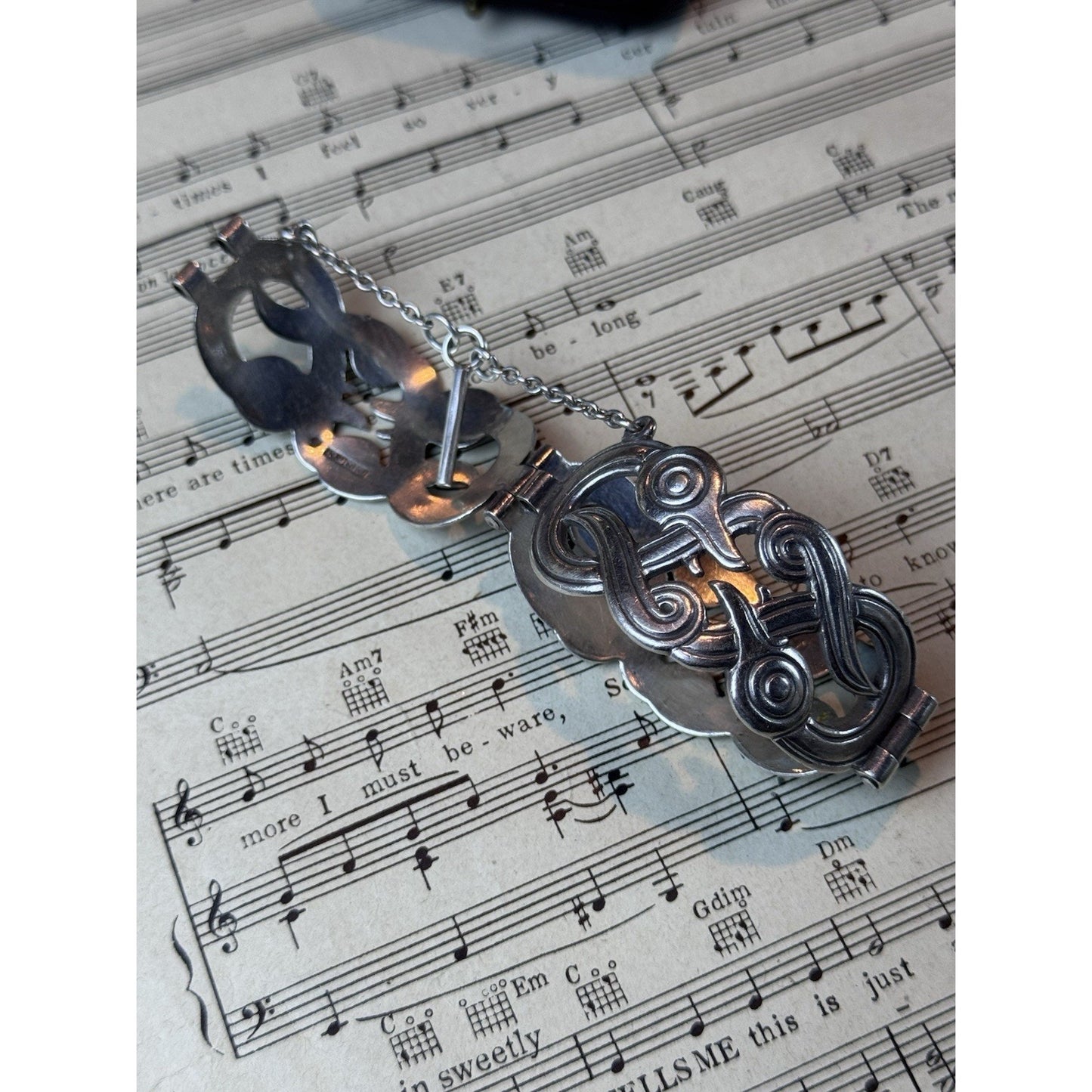Vintage 1973 Kalevala Finland 925 Sterling Silver Eternal Turso Bracelet 6.5