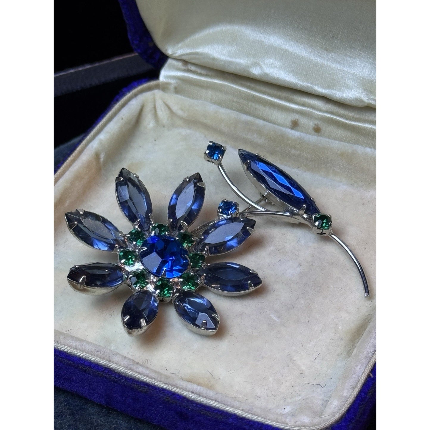 Vintage Blue & Green Rhinestone Flower Brooch Silver Tone Floral Pin 2.5”