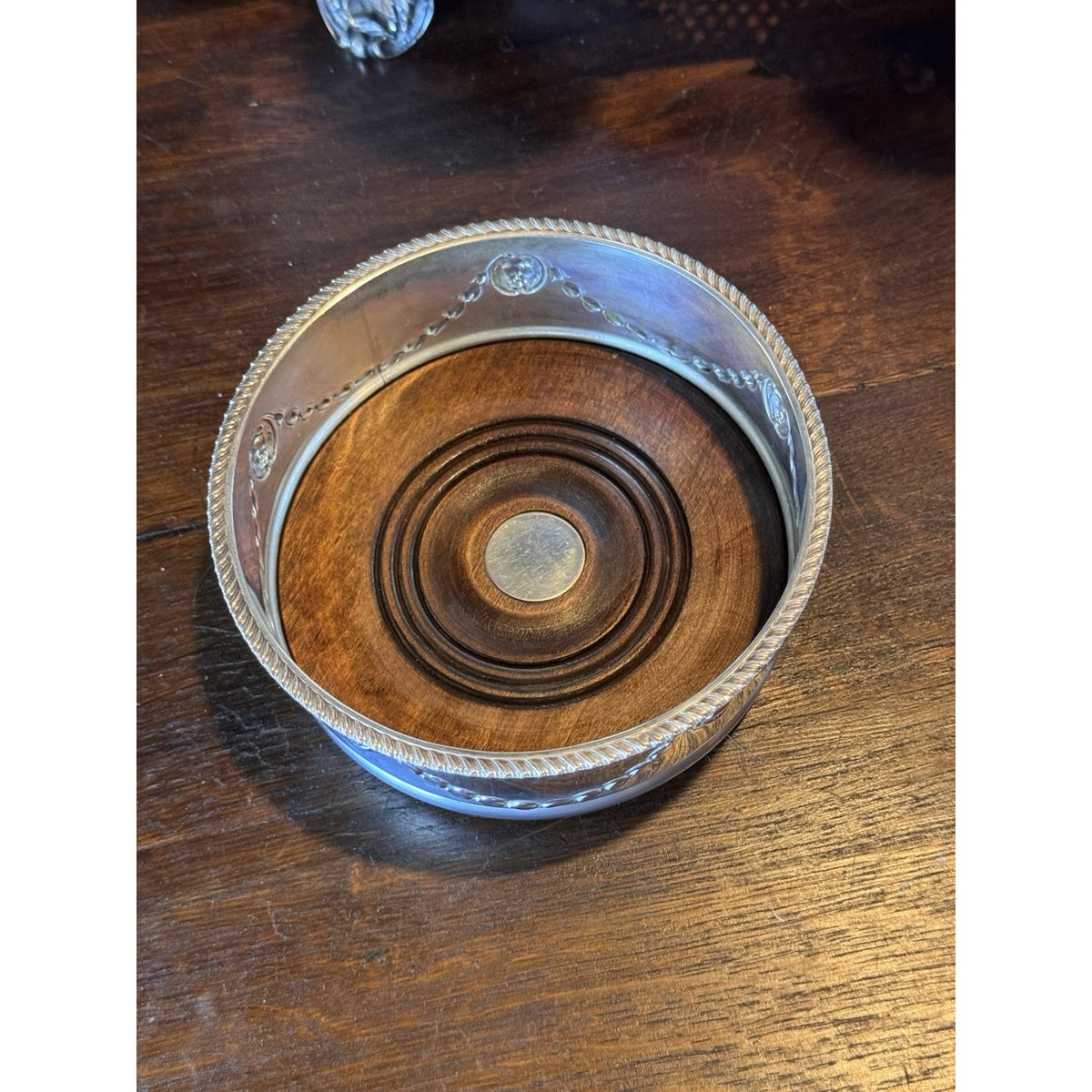 Silverplate Wine Bottle Coaster Wood Base Floral Garland Lion Head 5.5”