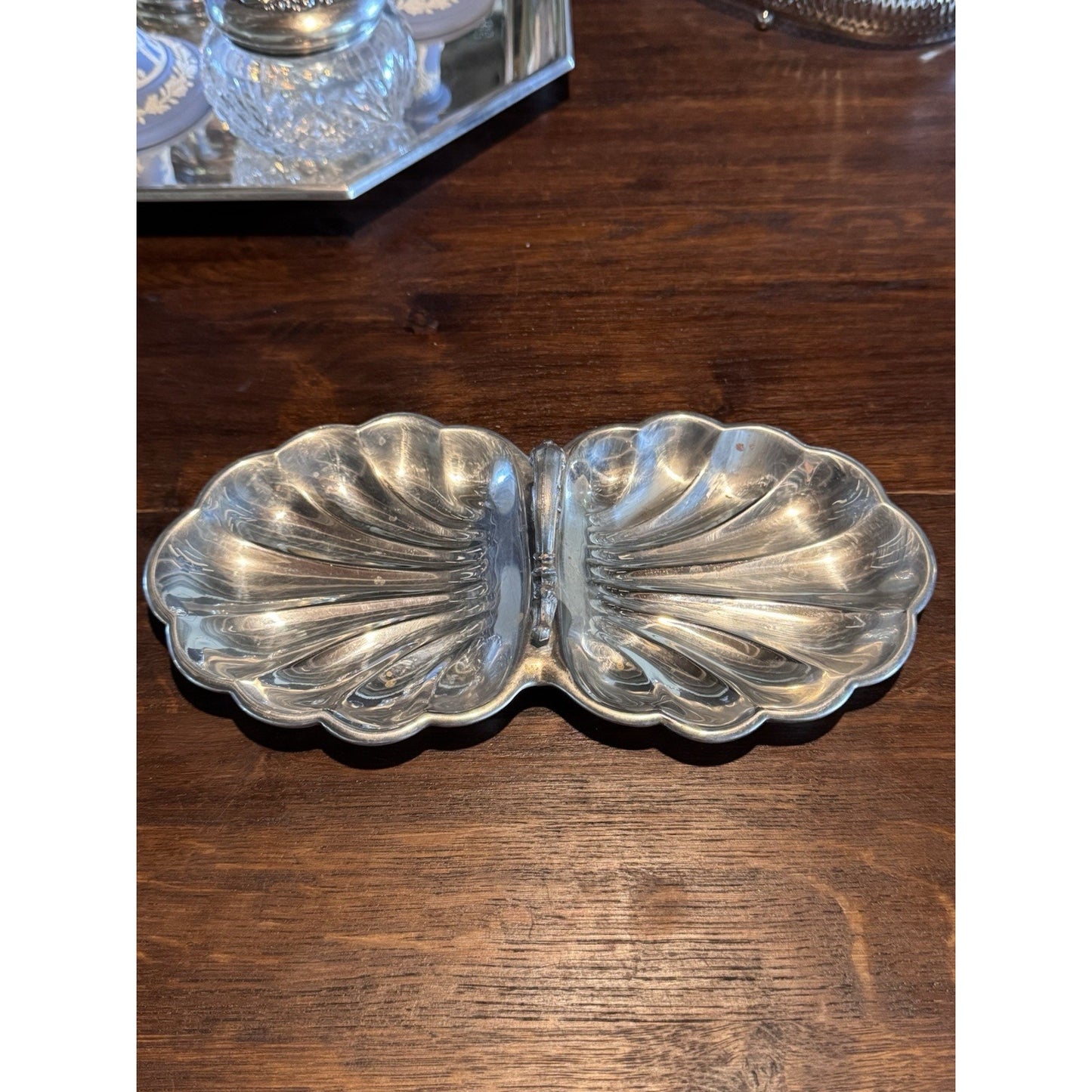 Silverplate Double Shell Dish Nut Candy Relish Bowl Serving Dish 10.75” Vintage