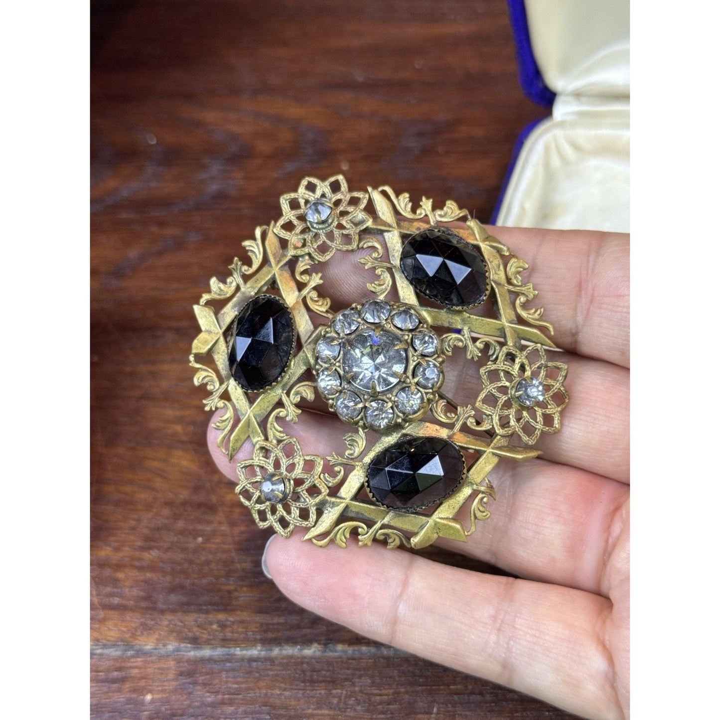 Antique Filigree Brooch Rhinestone Black Glass Floral Goldtone Large 2.5”