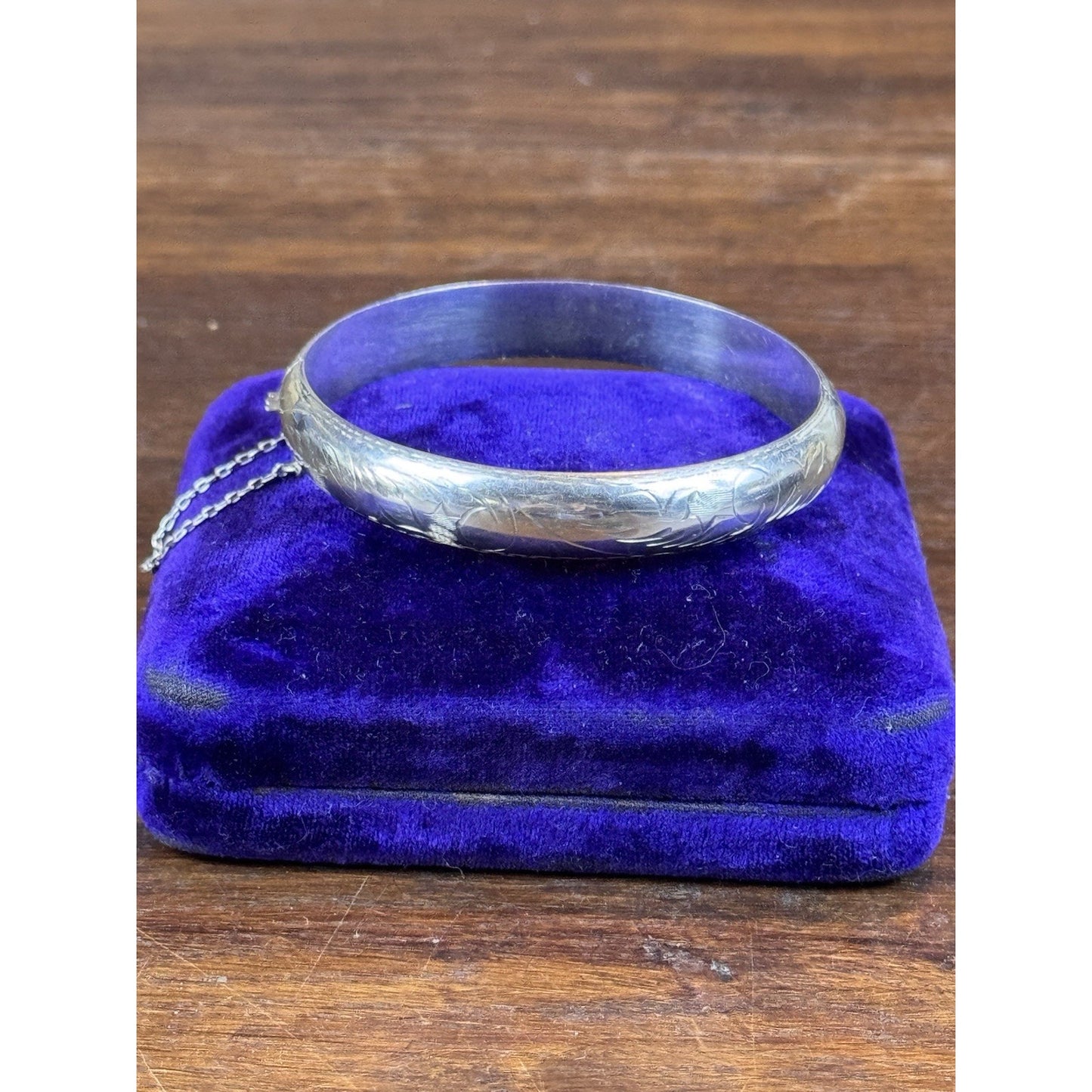 Vintage Sterling Silver Hinged Bangle Bracelet Etched Floral Safety Chain 7.25”