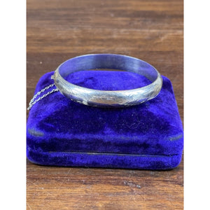 Vintage Sterling Silver Hinged Bangle Bracelet Etched Floral Safety Chain 7.25”