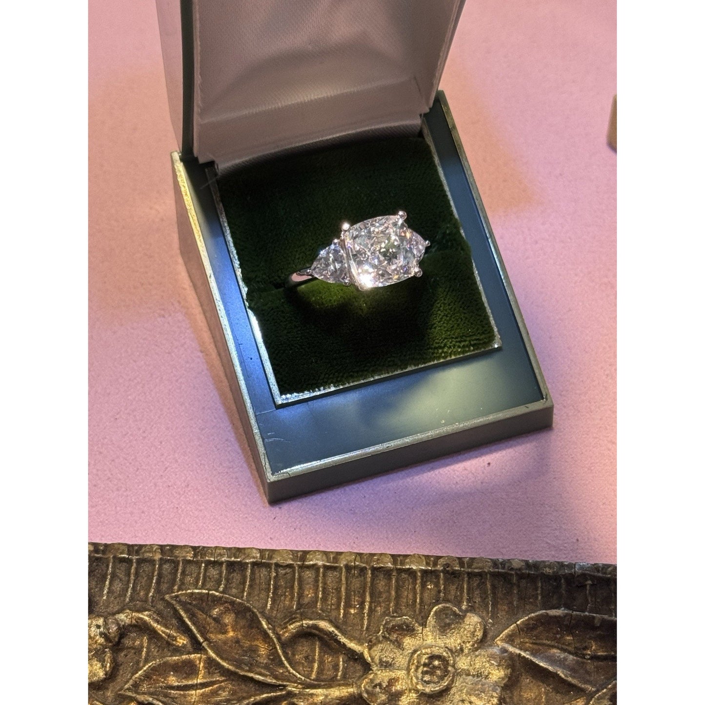 Cubic Zirconia 925 Sterling Silver Ring Size 8 VIETNAM - ESTATE FIND