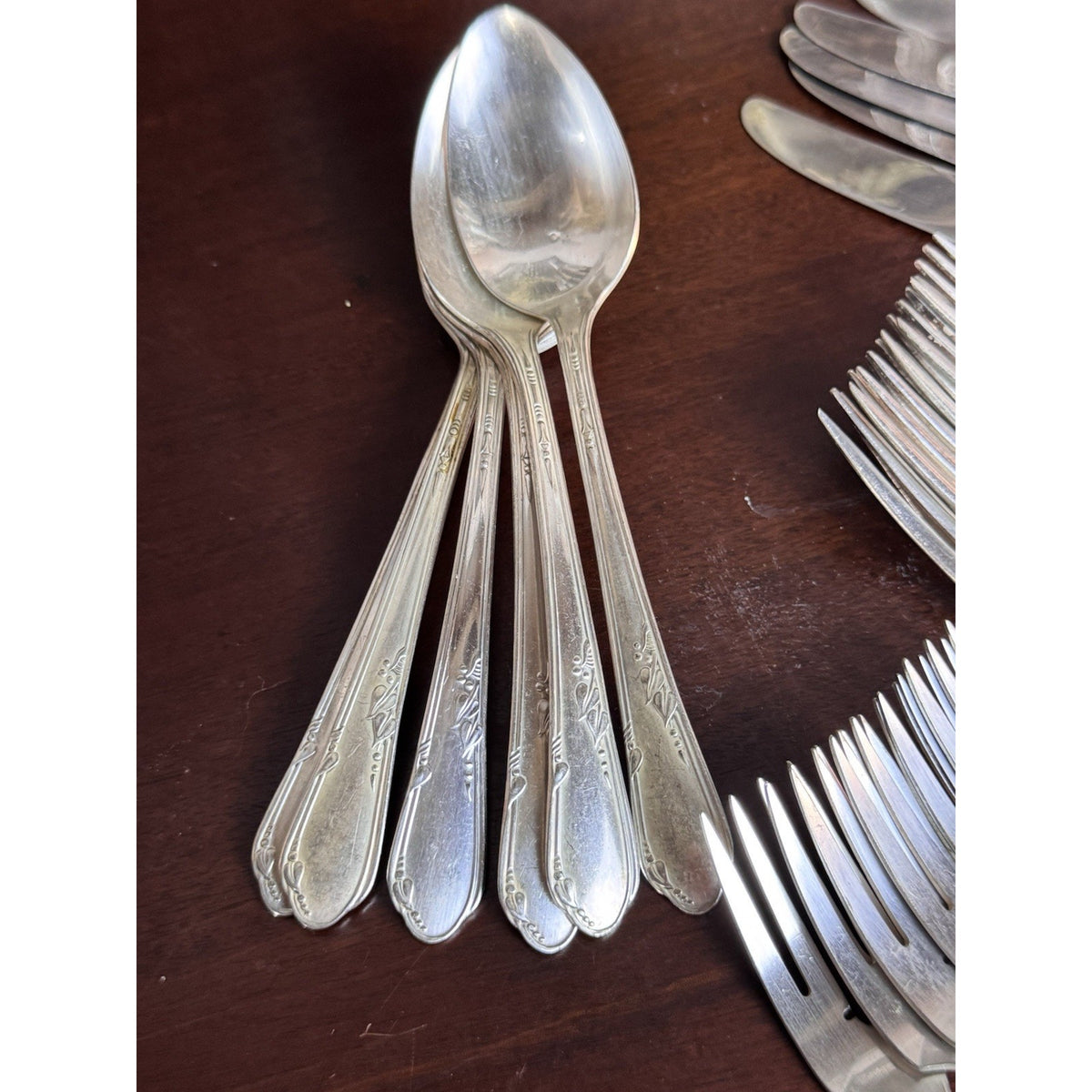 Silverplate Flatware Set Wm A Rogers Oneida 24 Pc Service For 6 Vintage 9.5”