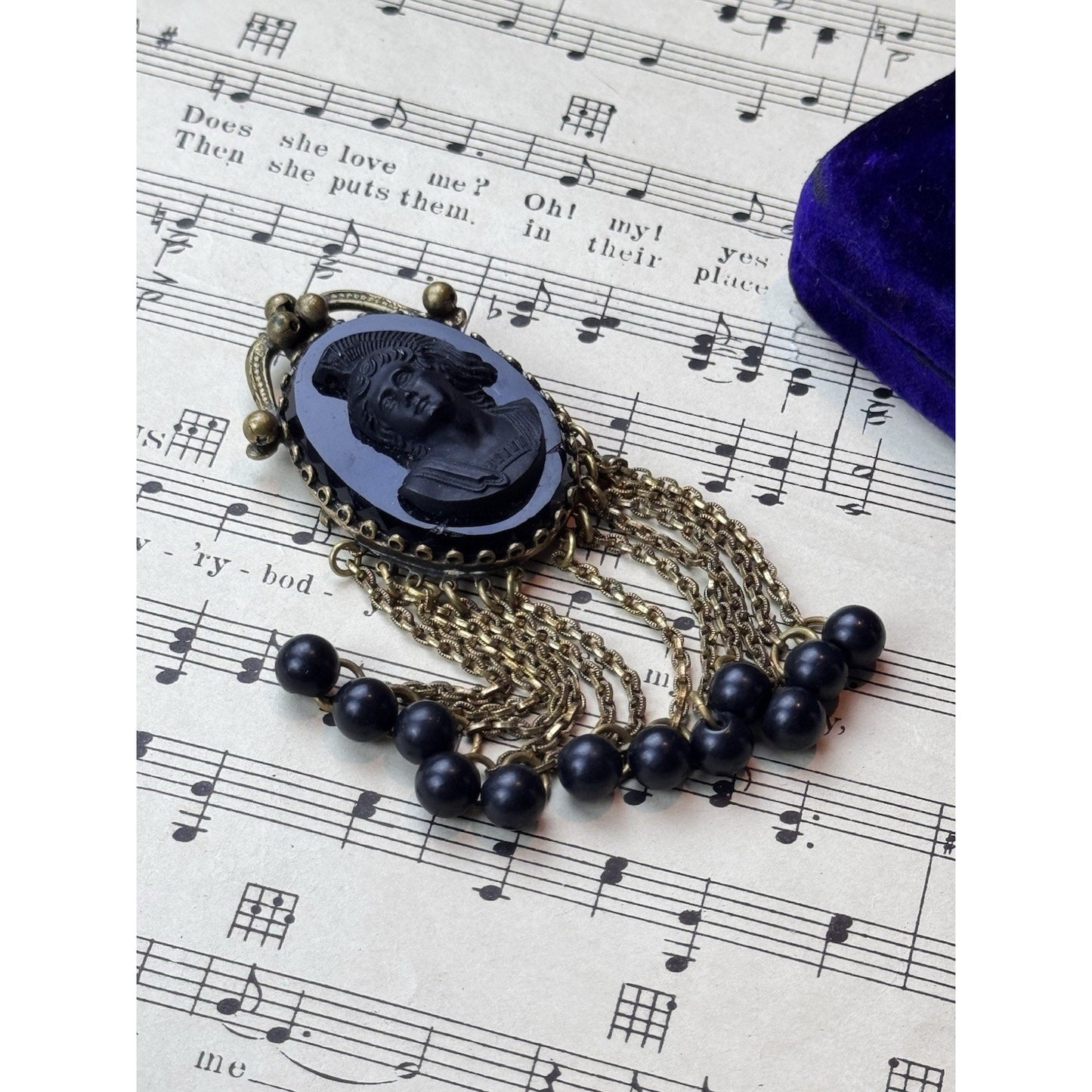 Black Cameo Brooch B Blumenthal & Co Goldtone Dangle Fringe 3.75” DAMAGED!