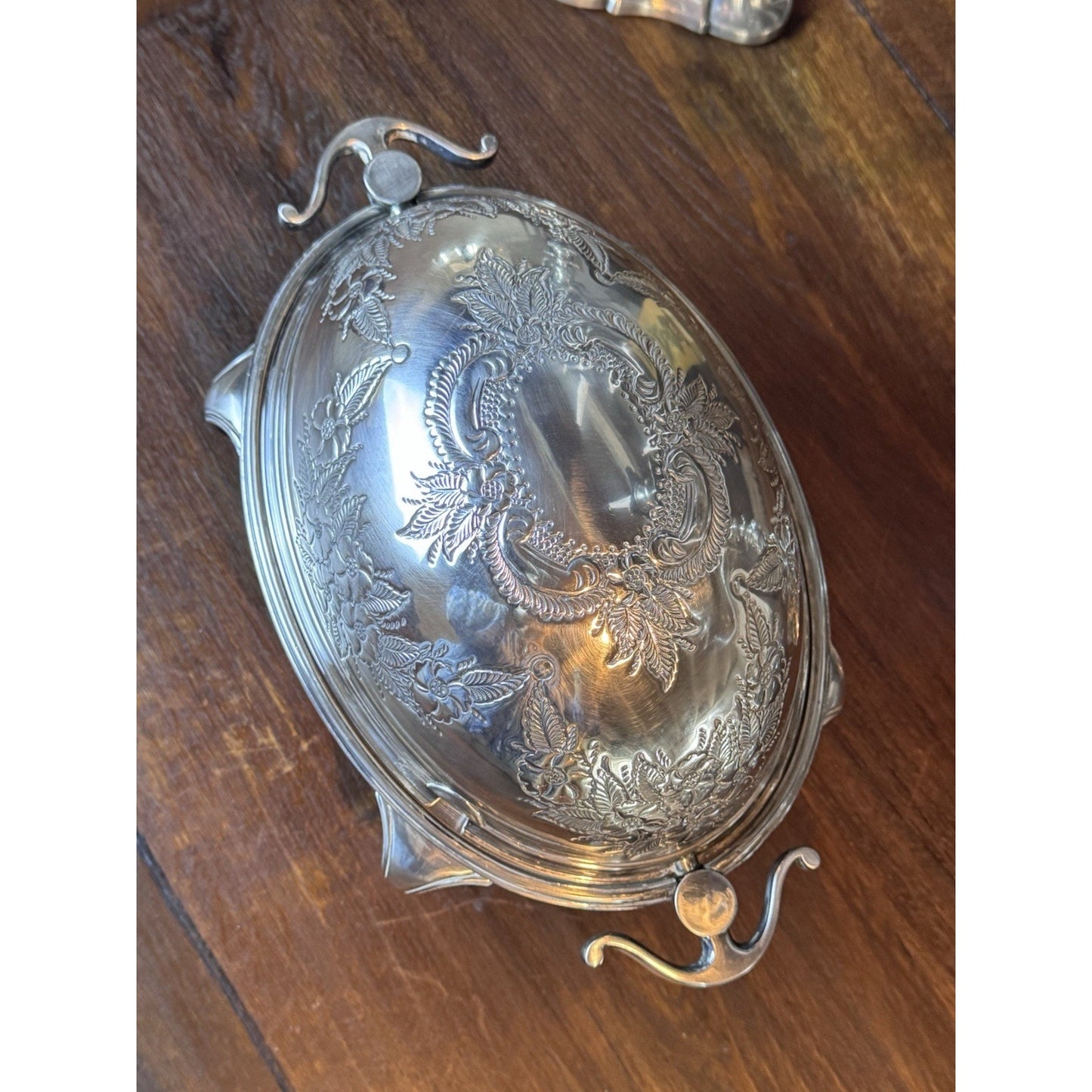 Roll Top Server Silverplate Repoussé English Floral Queen Anne Legs Covered Dish