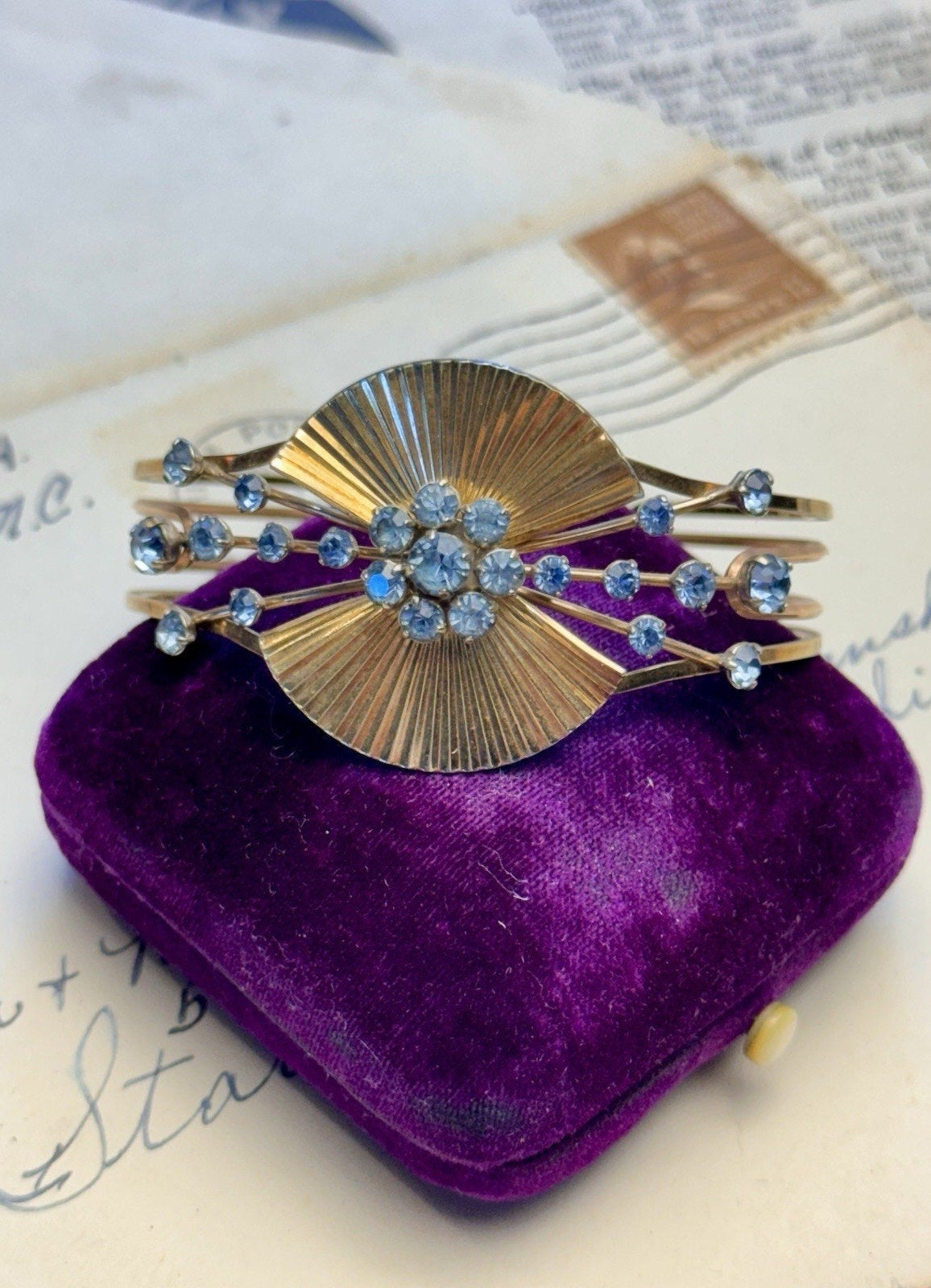 Krementz Cuff Bracelet Blue Rhinestone Goldtone Fan Mid Century Vintage 6.5”