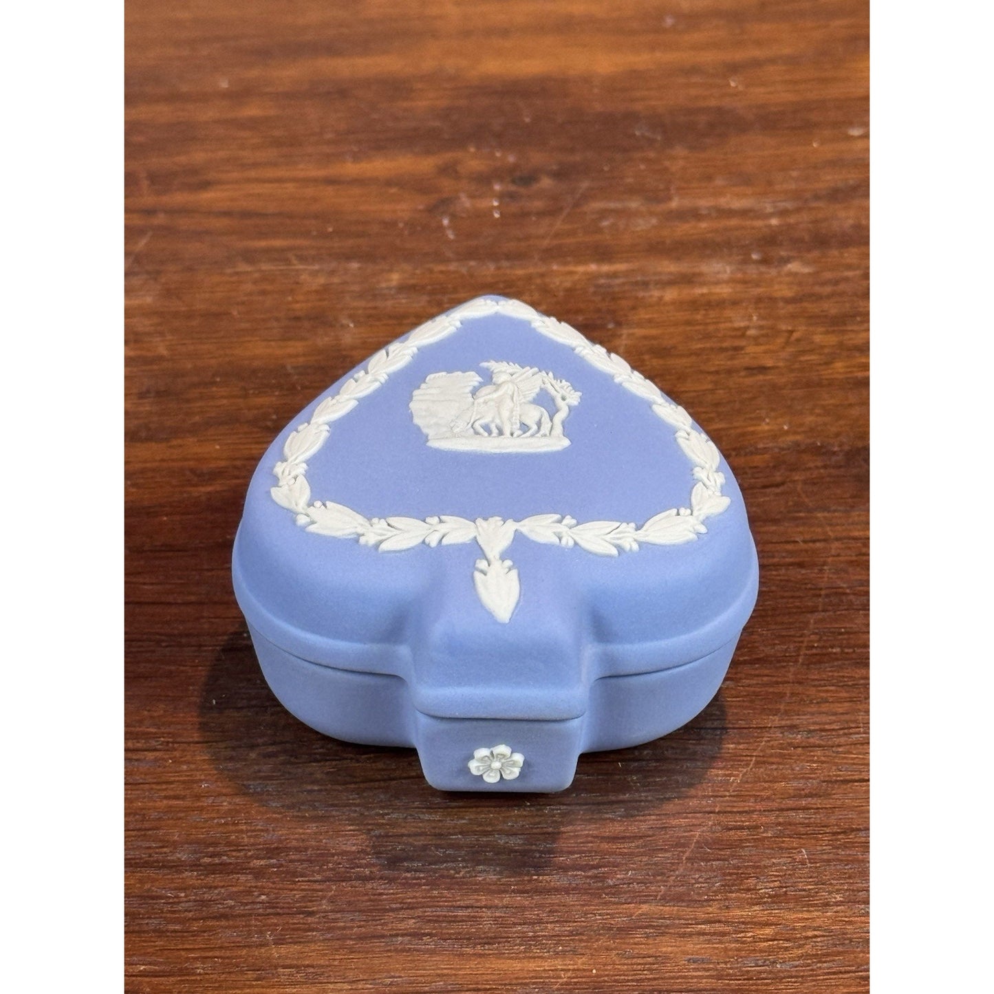 Vintage Wedgwood Jasperware Blue Spade Trinket Box Pegasus Lidded 3” England