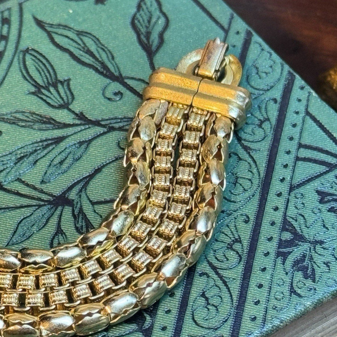 Vintage Goldtone Multi Strand Bracelet 4 Chain Link 6.25” Wide Panel