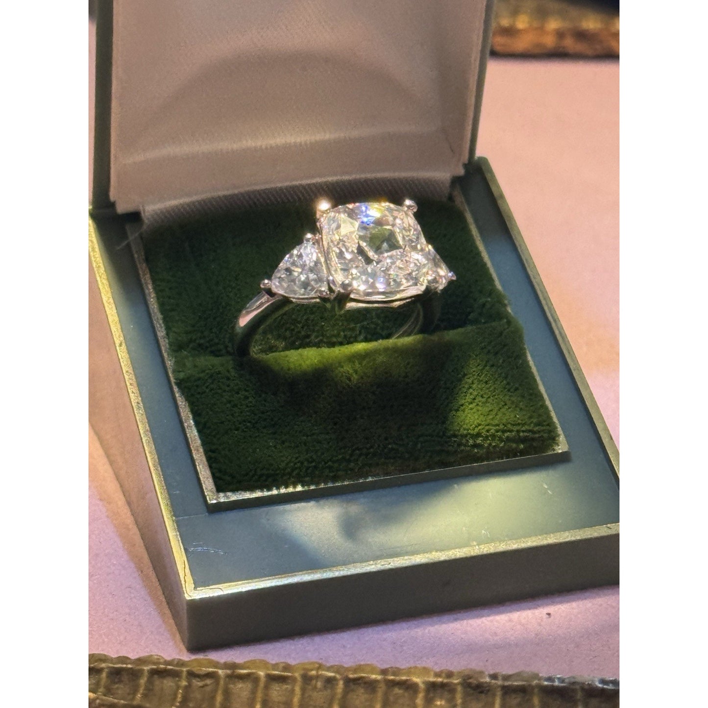 Cubic Zirconia 925 Sterling Silver Ring Size 8 VIETNAM - ESTATE FIND